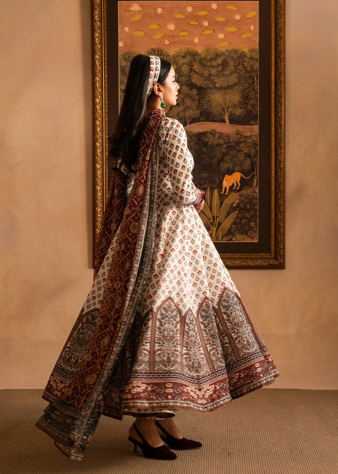 Maria Osama Khan | Retro Lawn 25 | Nair - by - Libasekhas UK - Registered Vendor of : Maria Osama Khan - 100% Original Designer Dresss