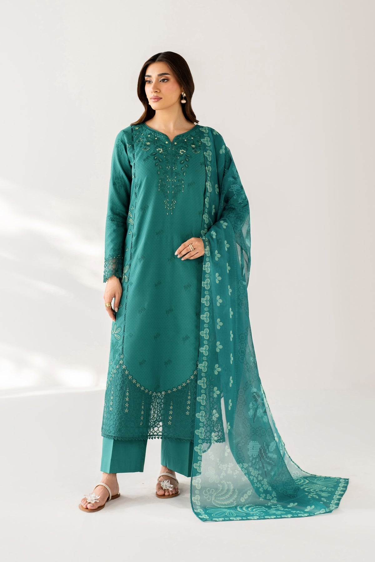 Xenia Formals | Lessence Summer 26 | ELVYN - by Libasekhas UK - Registered Vendor of : Xenia Formals - 100% Original Designer Dress