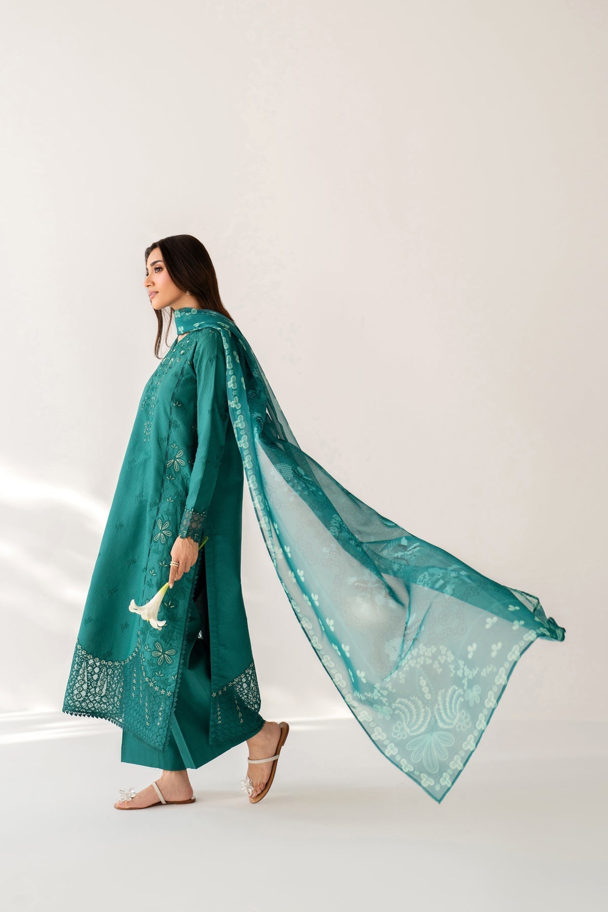 Xenia Formals | Lessence Summer 26 | ELVYN - by Libasekhas UK - Registered Vendor of : Xenia Formals - 100% Original Designer Dress