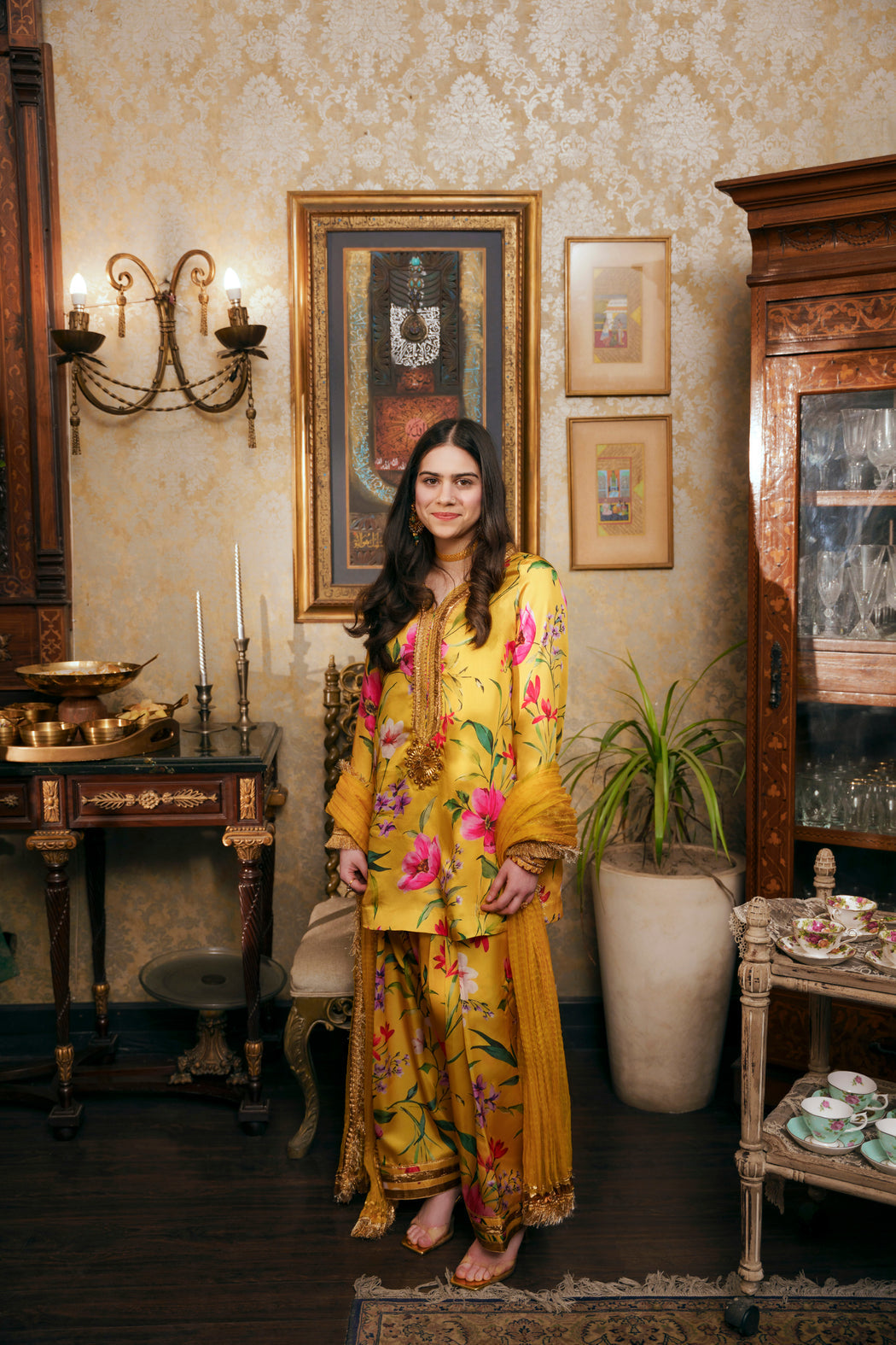 Nilofer Shahid | Saheliyan | Aaiza - by Libasekhas - Registered Vendor of : Nilofer Shahid - 100% Original Designer Dress