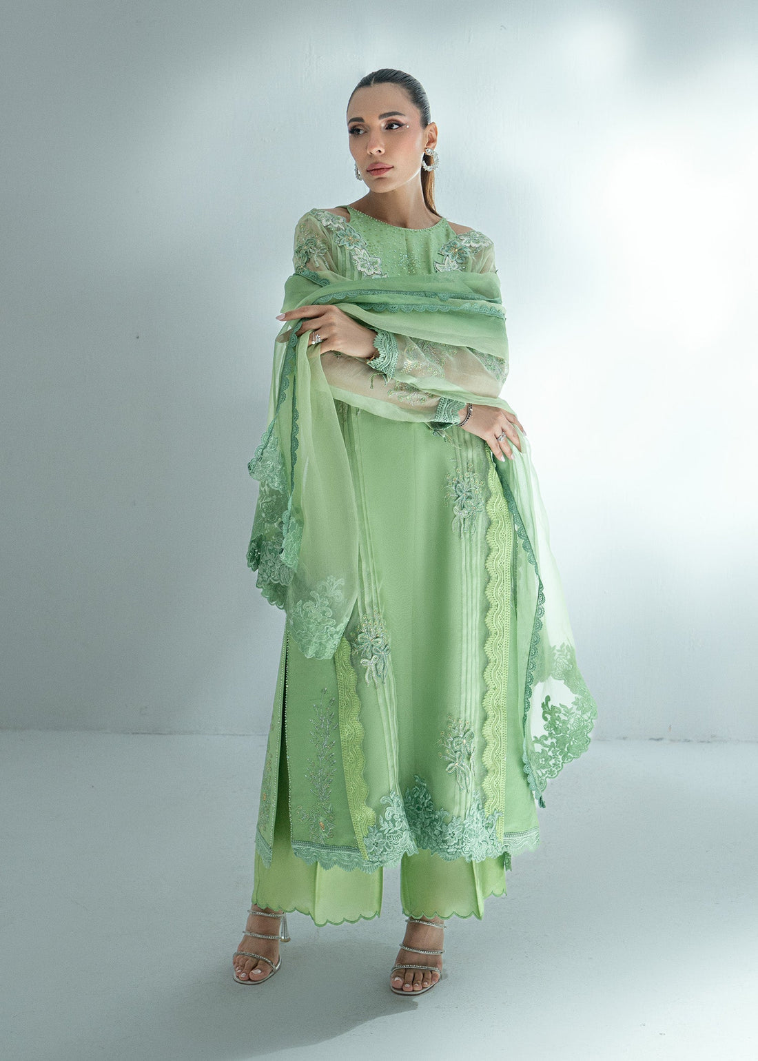 Umsha | Soiree De Rose | Twilight Garden - by Libasekhas UK - Registered Vendor of : Umsha - 100% Original Designer Dress