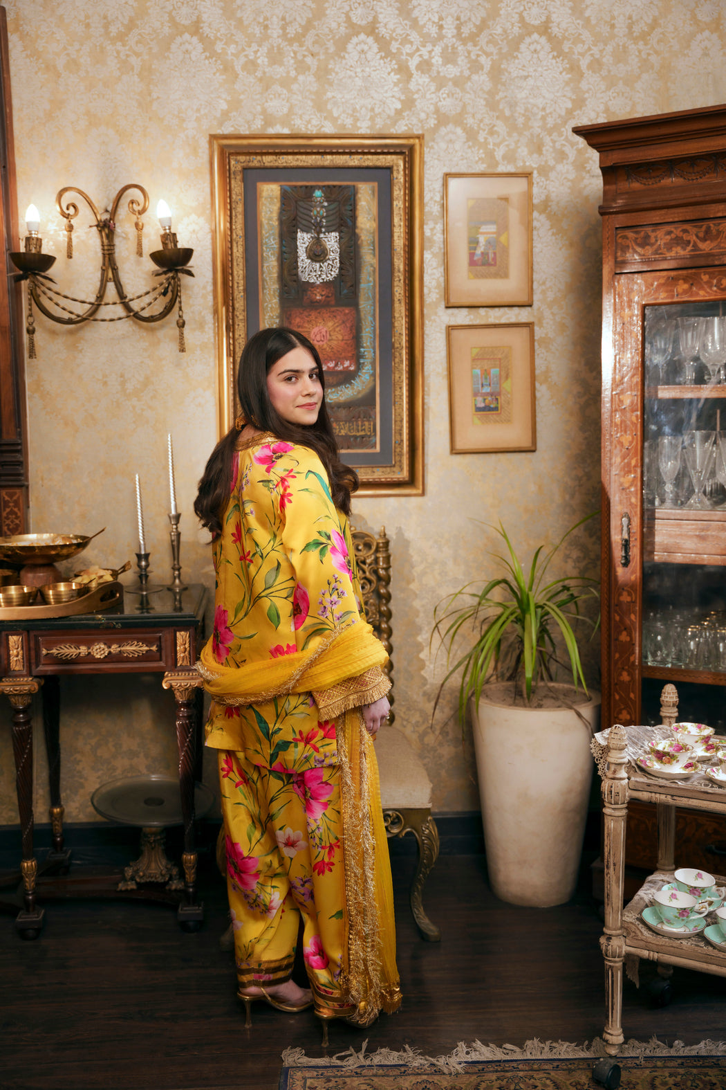Nilofer Shahid | Saheliyan | Aaiza - by Libasekhas - Registered Vendor of : Nilofer Shahid - 100% Original Designer Dress