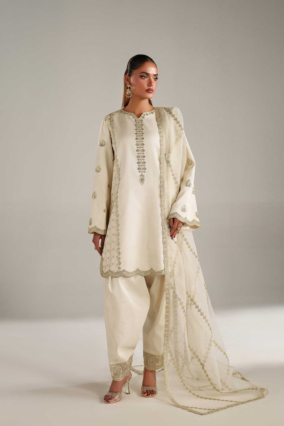 Akbar Aslam | Formal Pret | Ruqai - by Libasekhas UK - Registered Vendor of : Akbar Aslam - 100% Original Designer Dress