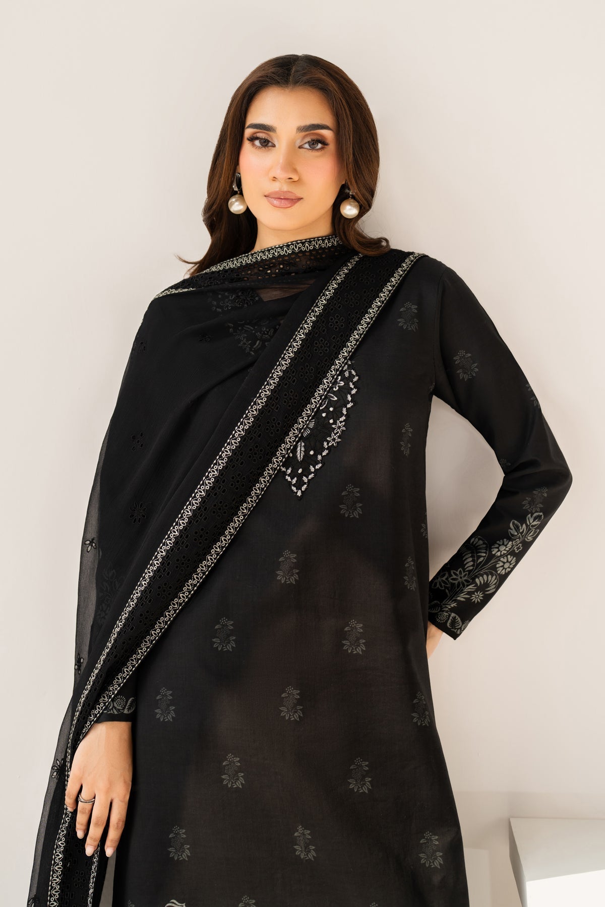 Xenia Formals | Namah Lawn 26 | AERA - by Libasekhas UK - Registered Vendor of : Xenia Formals - 100% Original Designer Dress