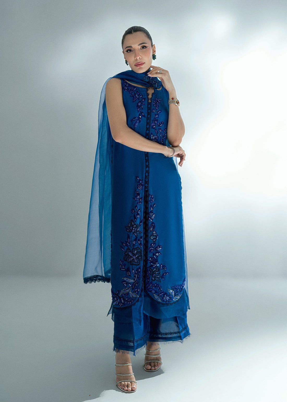 Umsha | Soiree De Rose | Celestial Veil - by Libasekhas UK - Registered Vendor of : Umsha - 100% Original Designer Dress