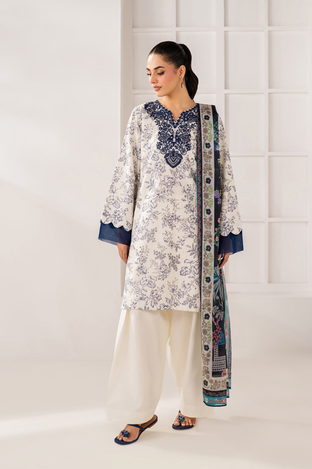 Xenia Formals | Namah Lawn 26 | KYMA - by Libasekhas UK - Registered Vendor of : Xenia Formals - 100% Original Designer Dress