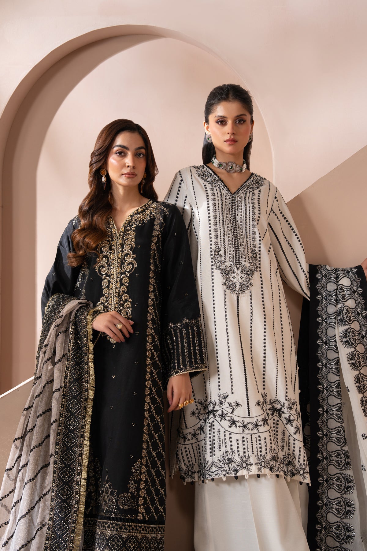 Xenia Formals | Zaeva Formals | OMAVI - by Libasekhas UK - Registered Vendor of : Xenia Formals - 100% Original Designer Dress