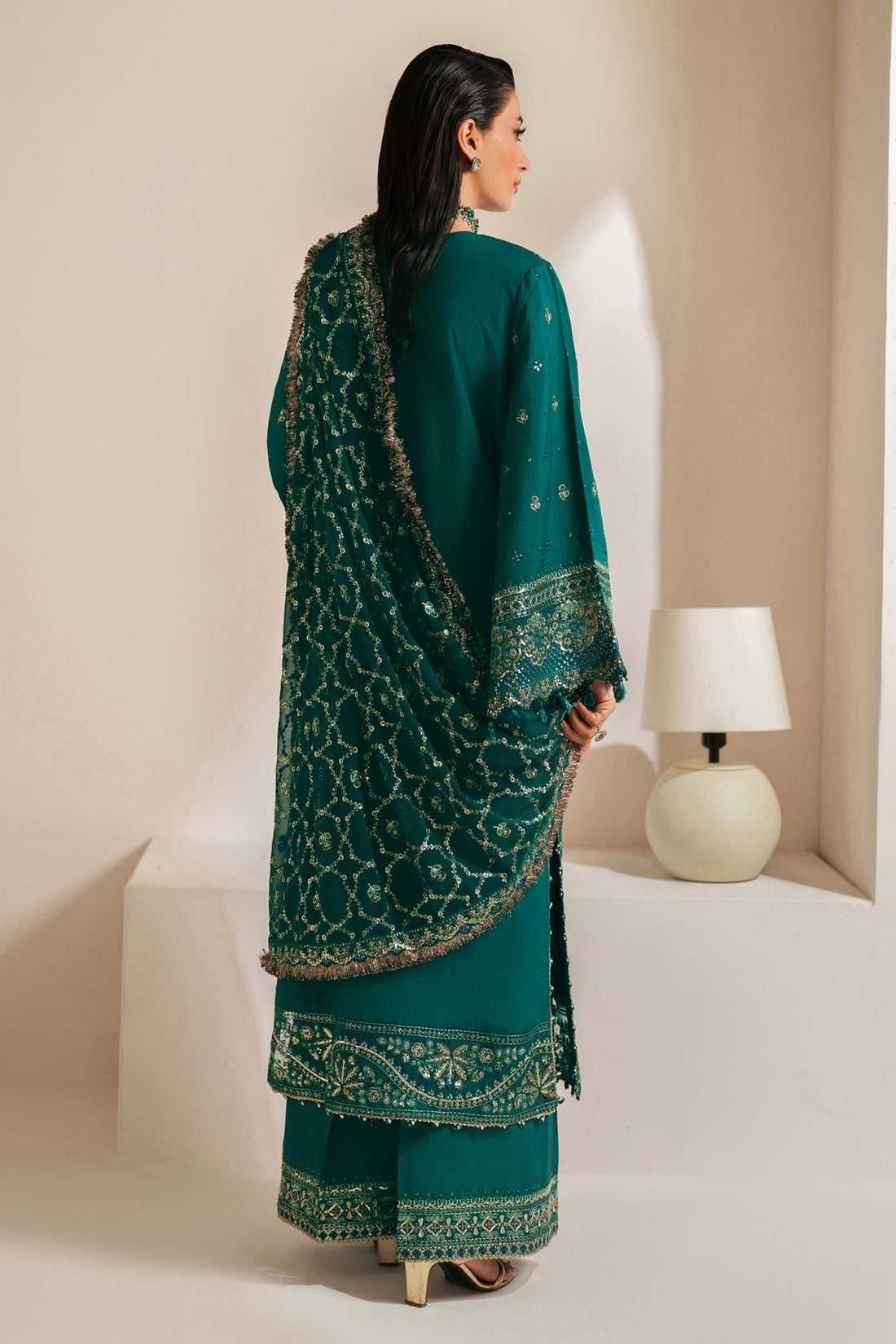 Xenia Formals | Neorah Luxury Formals | SERIYA - by Libasekhas UK - Registered Vendor of : Xenia Formals - 100% Original Designer Dress