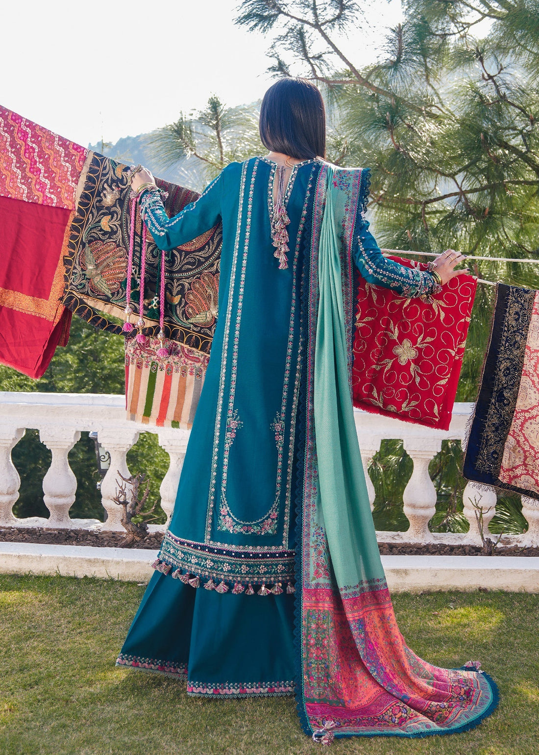 Hussain Rehar | Winter Shawl 24 | Jamil - by - Libasekhas UK - Registered Vendor of : Hussain Rehar - 100% Original Designer Dresss