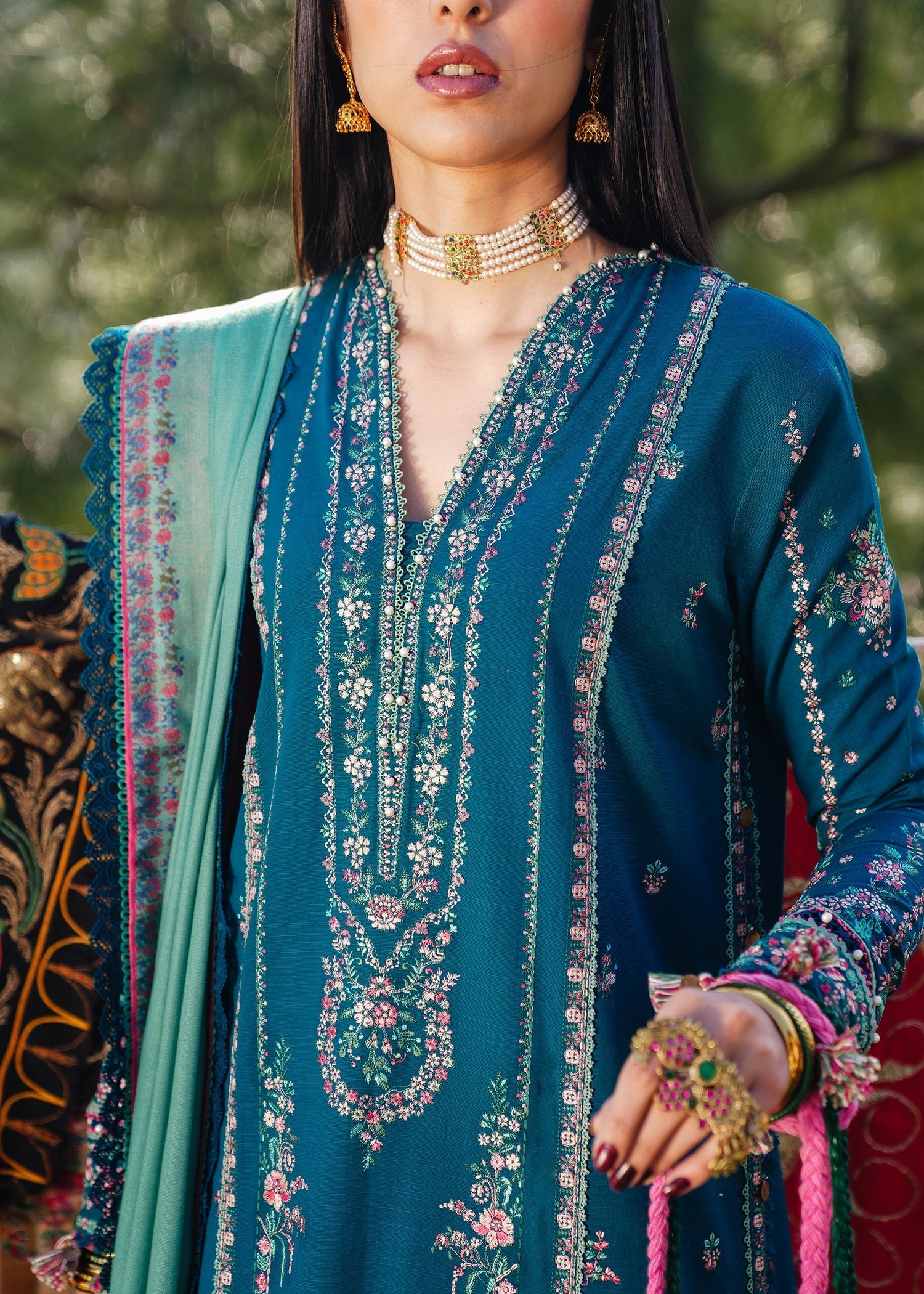 Hussain Rehar | Winter Shawl 24 | Jamil - by - Libasekhas UK - Registered Vendor of : Hussain Rehar - 100% Original Designer Dresss