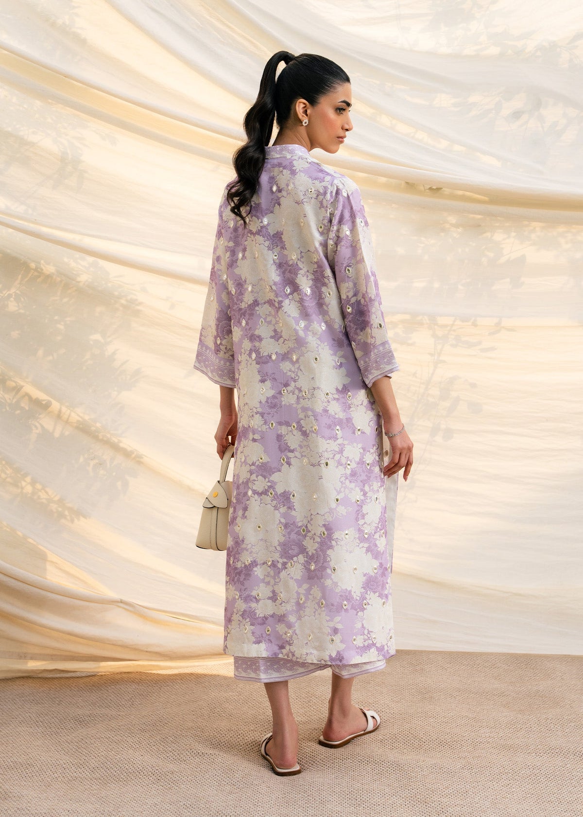 Mahgul | Ambi Bagh Silk Edit | Bagh-e-Noor - by Libasekhas - Registered Vendor of : Mahgul - 100% Original Designer Dress