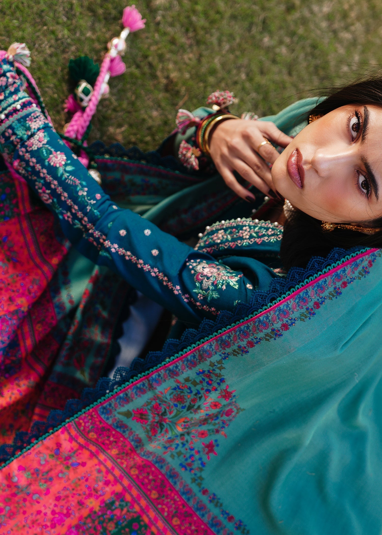 Hussain Rehar | Winter Shawl 24 | Jamil - by - Libasekhas UK - Registered Vendor of : Hussain Rehar - 100% Original Designer Dresss