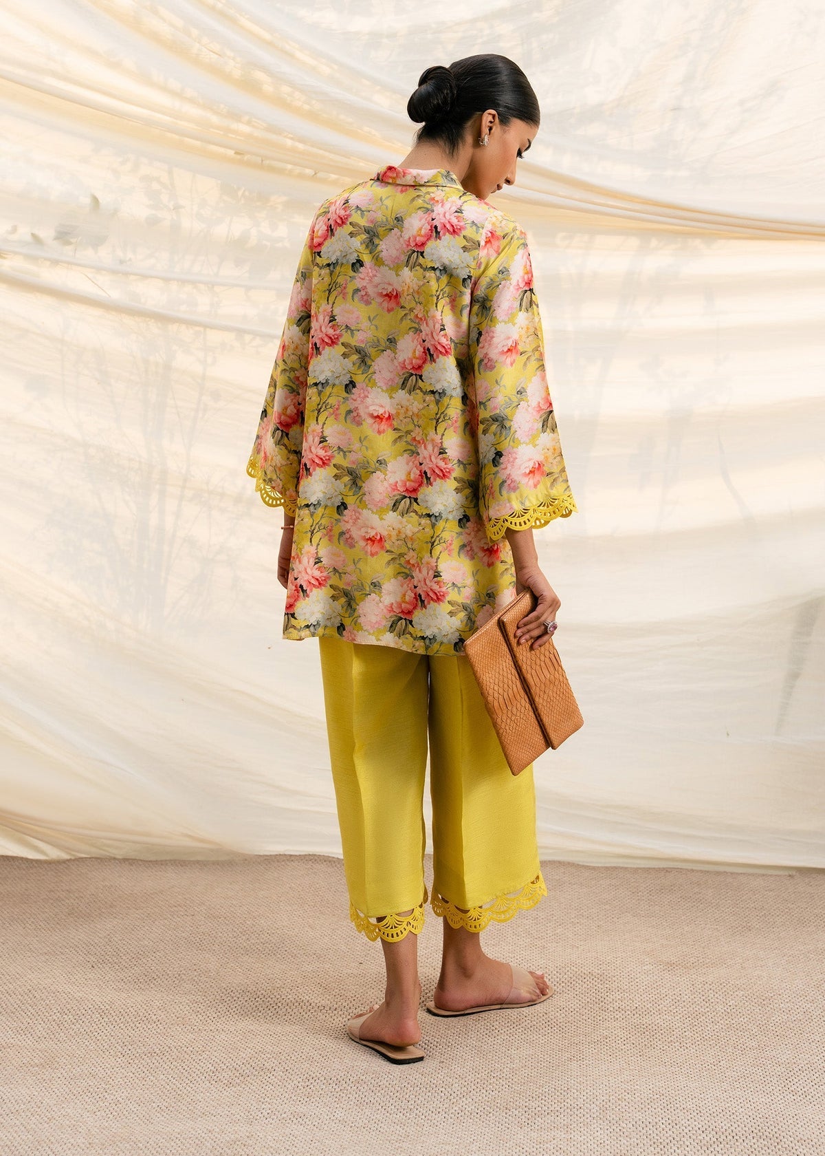 Mahgul | Ambi Bagh Silk Edit | Noor Bano - by Libasekhas - Registered Vendor of : Mahgul - 100% Original Designer Dress