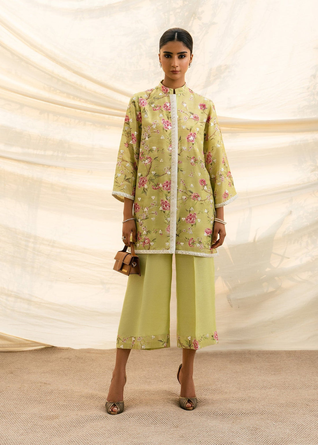 Mahgul | Ambi Bagh Silk Edit | Gulpari - by Libasekhas - Registered Vendor of : Mahgul - 100% Original Designer Dress
