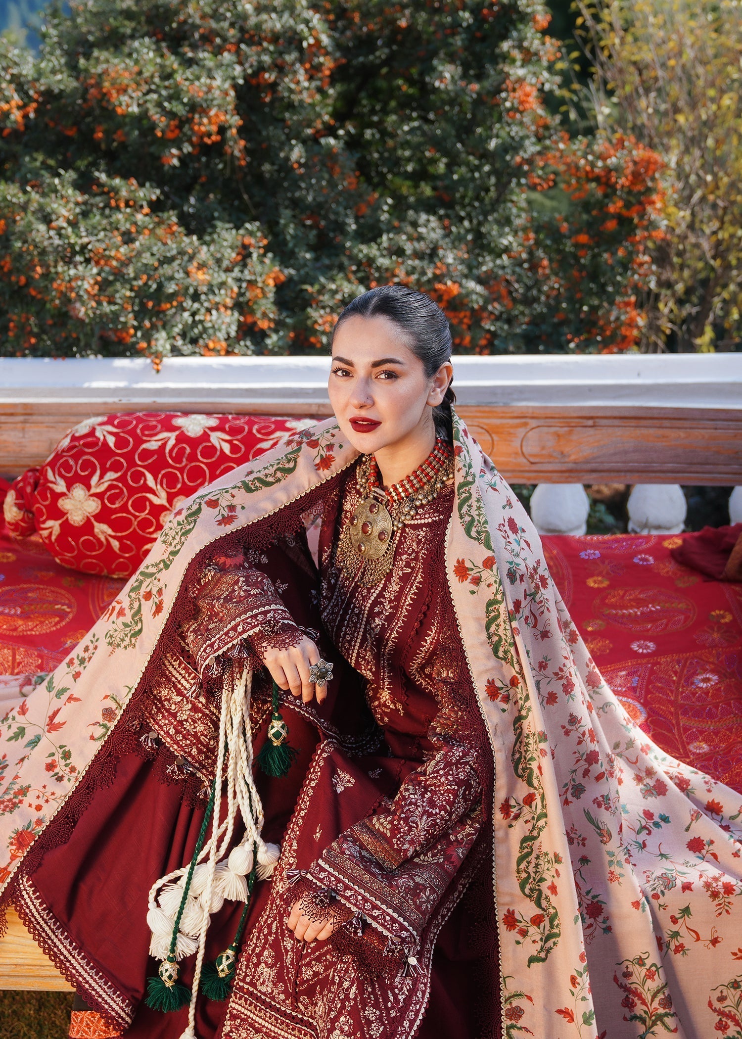Hussain Rehar | Winter Shawl 24 | Zaran - by - Libasekhas UK - Registered Vendor of : Hussain Rehar - 100% Original Designer Dresss