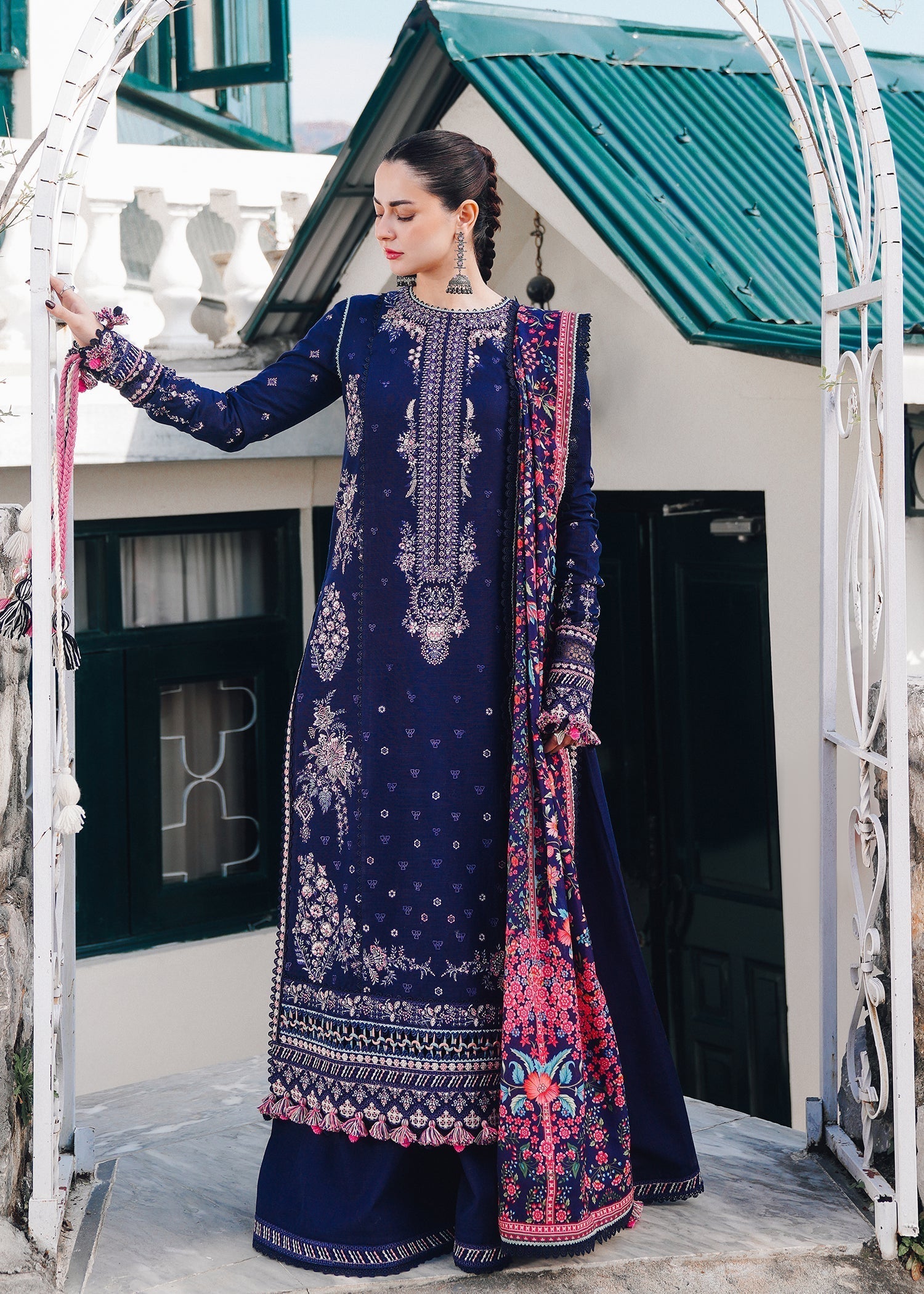 Hussain Rehar | Winter Shawl 24 | Barq - by - Libasekhas UK - Registered Vendor of : Hussain Rehar - 100% Original Designer Dresss