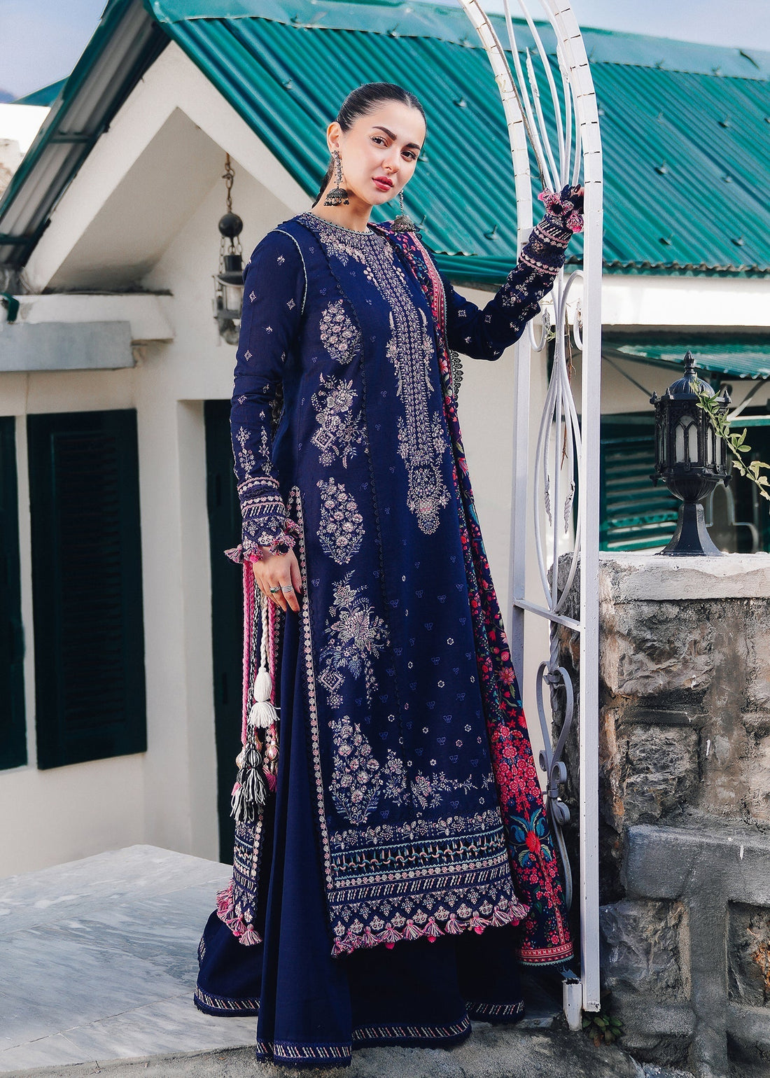 Hussain Rehar | Winter Shawl 24 | Barq - by - Libasekhas UK - Registered Vendor of : Hussain Rehar - 100% Original Designer Dresss