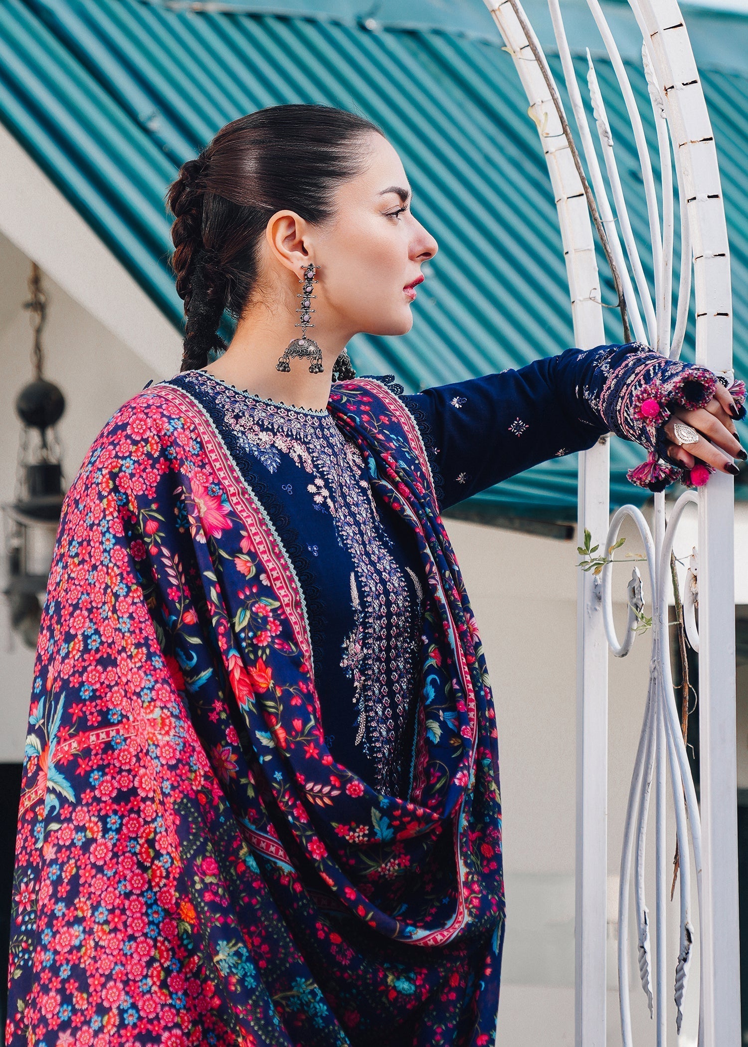 Hussain Rehar | Winter Shawl 24 | Barq - by - Libasekhas UK - Registered Vendor of : Hussain Rehar - 100% Original Designer Dresss