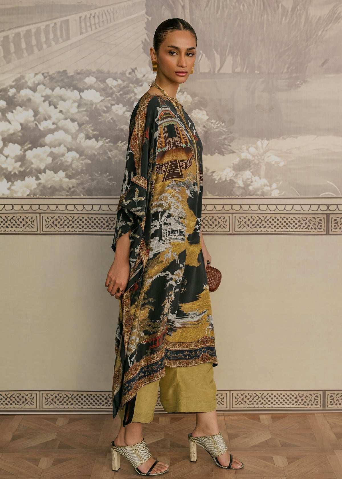 Mahgul | Samara Pret | Yara - by - Libasekhas UK - Registered Vendor of : Mahgul - 100% Original Designer Dresss