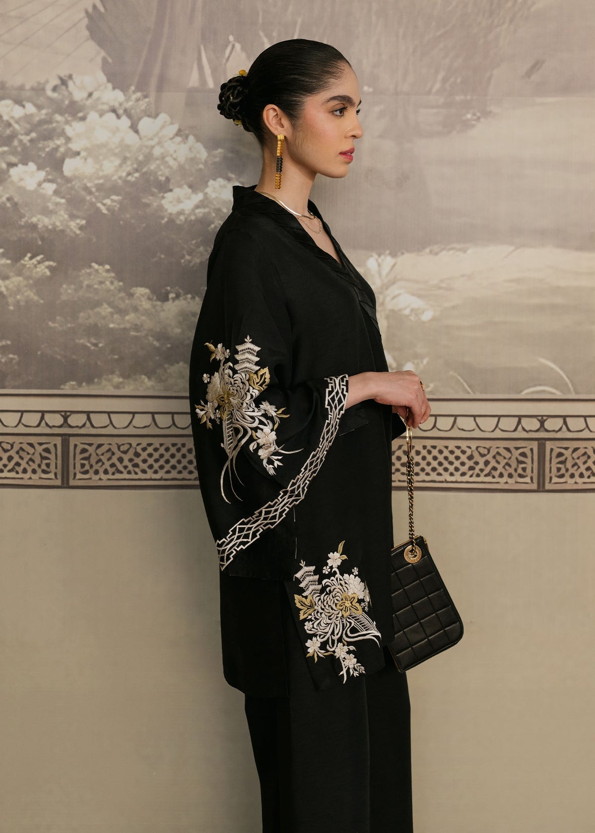 Mahgul | Samara Pret | Noormah - by - Libasekhas UK - Registered Vendor of : Mahgul - 100% Original Designer Dresss