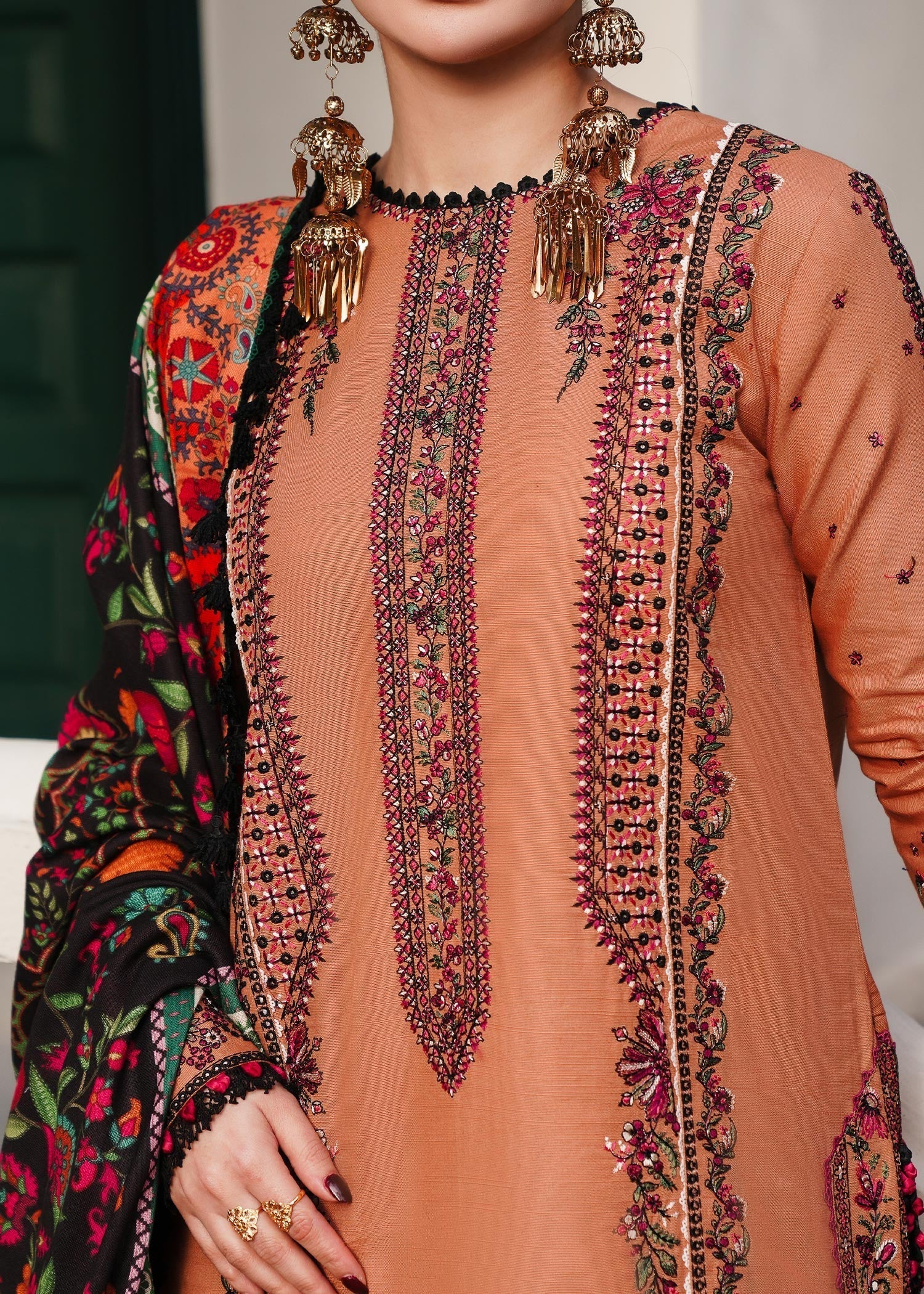 Hussain Rehar | Winter Shawl 24 | Sahira - by - Libasekhas UK - Registered Vendor of : Hussain Rehar - 100% Original Designer Dresss