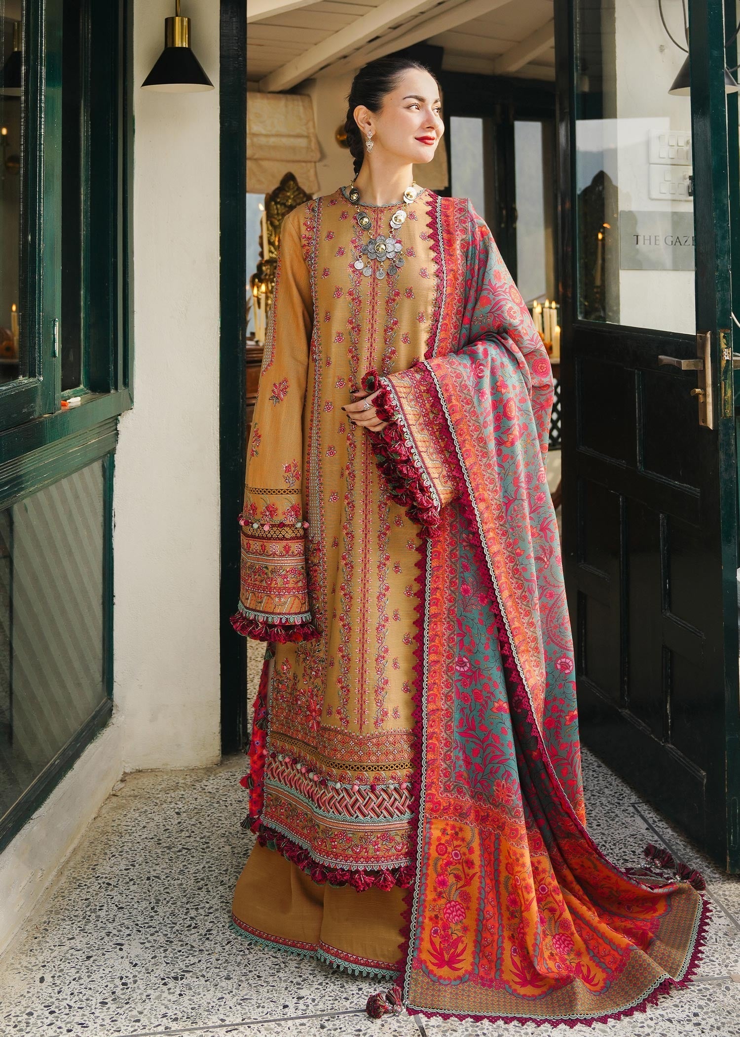 Hussain Rehar | Winter Shawl 24 | Horain - by - Libasekhas UK - Registered Vendor of : Hussain Rehar - 100% Original Designer Dresss