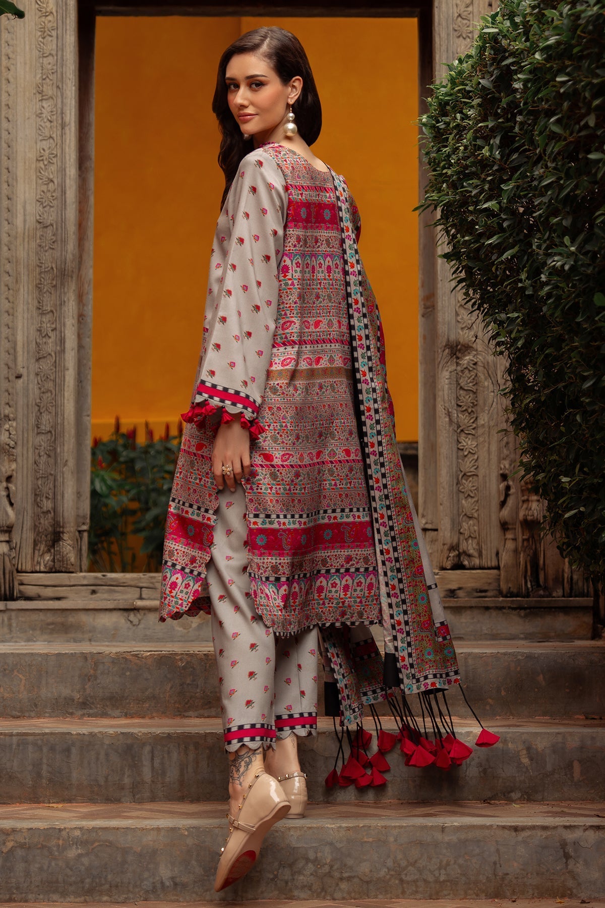 Charizma | C Prints Winter 25 |  3-PC Unstitched Printed Linen Collection CPW5-01 - by Libasekhas UK - Registered Vendor of : Charizma - 100% Original Designer Dress
