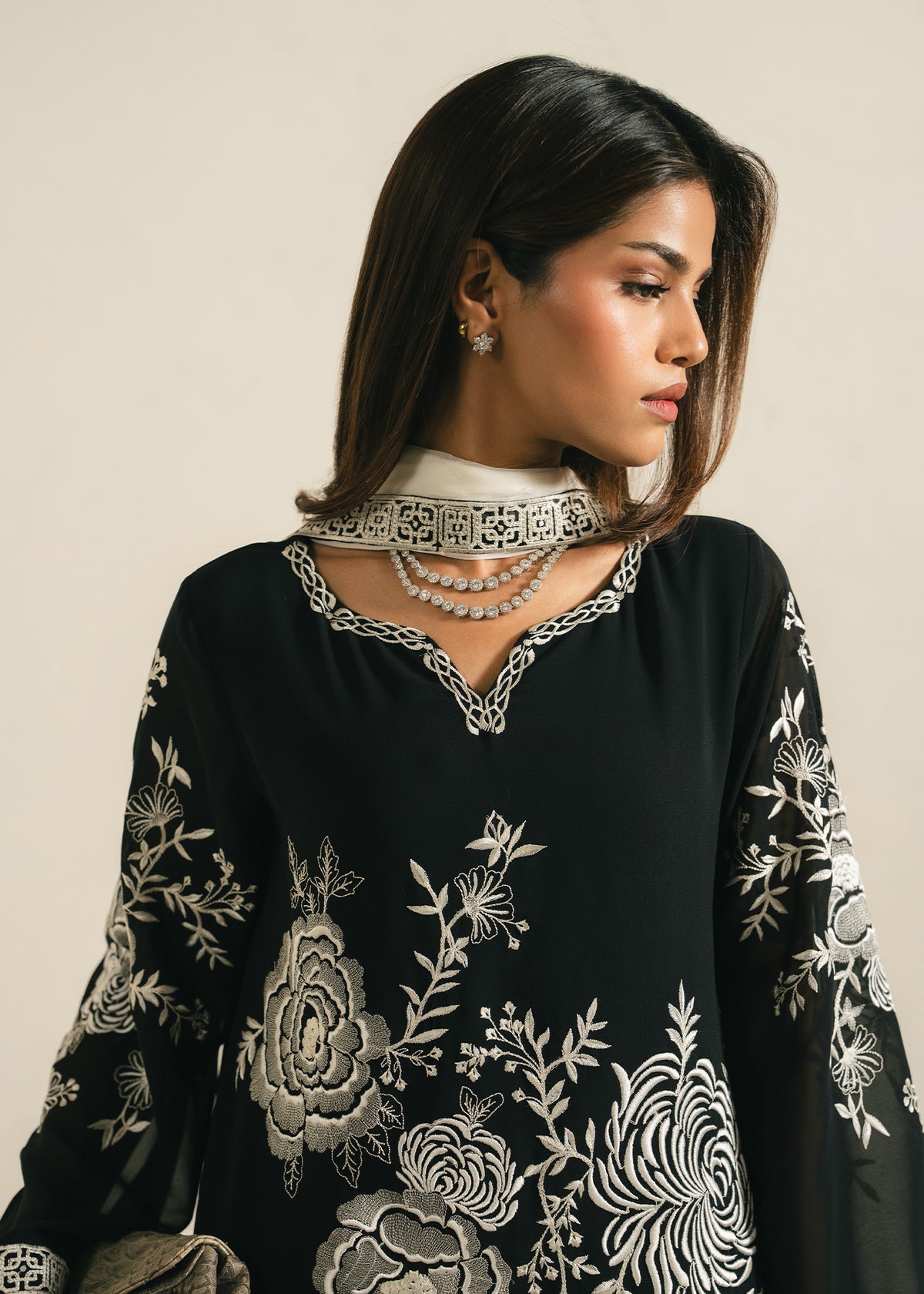 Mahgul | Alea Luxury Pret | Phantom - by Libasekhas UK - Registered Vendor of : Mahgul - 100% Original Designer Dress