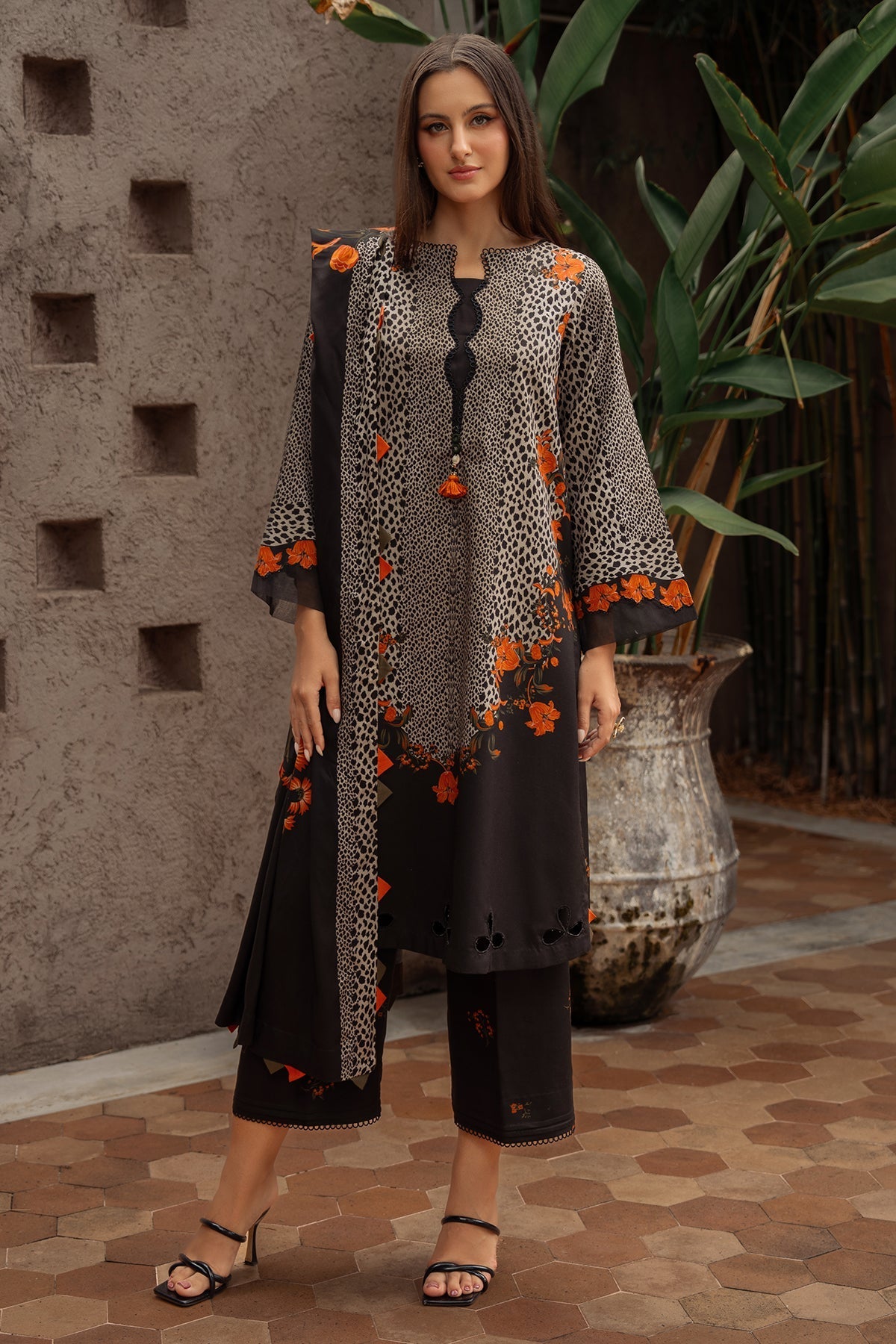 Charizma | C Prints Winter 25 |  3-PC Unstitched Printed Linen Collection CPW5-08 - by Libasekhas UK - Registered Vendor of : Charizma - 100% Original Designer Dress