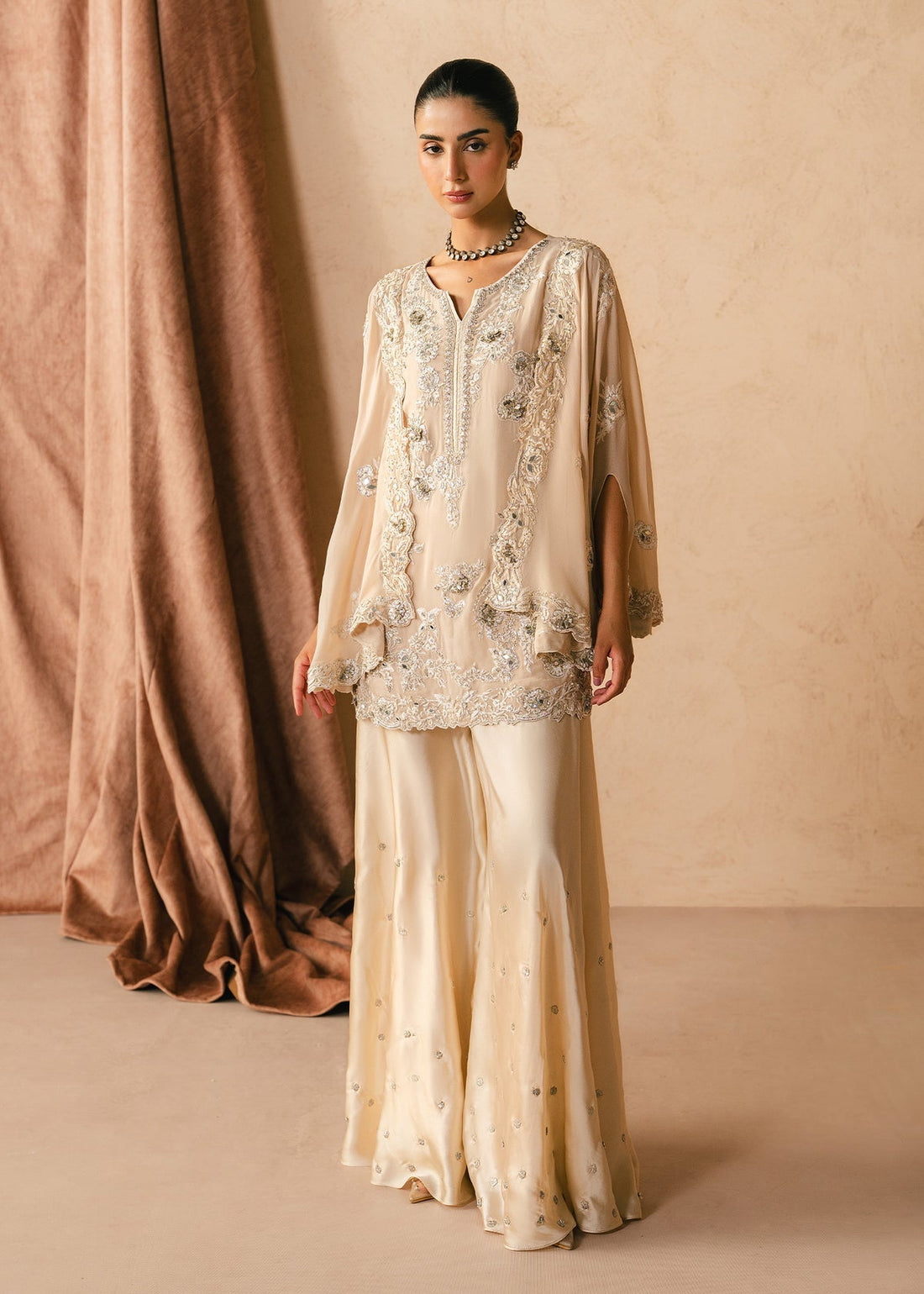 Mahgul | Alea Luxury Pret | Noirelle - by Libasekhas UK - Registered Vendor of : Mahgul - 100% Original Designer Dress
