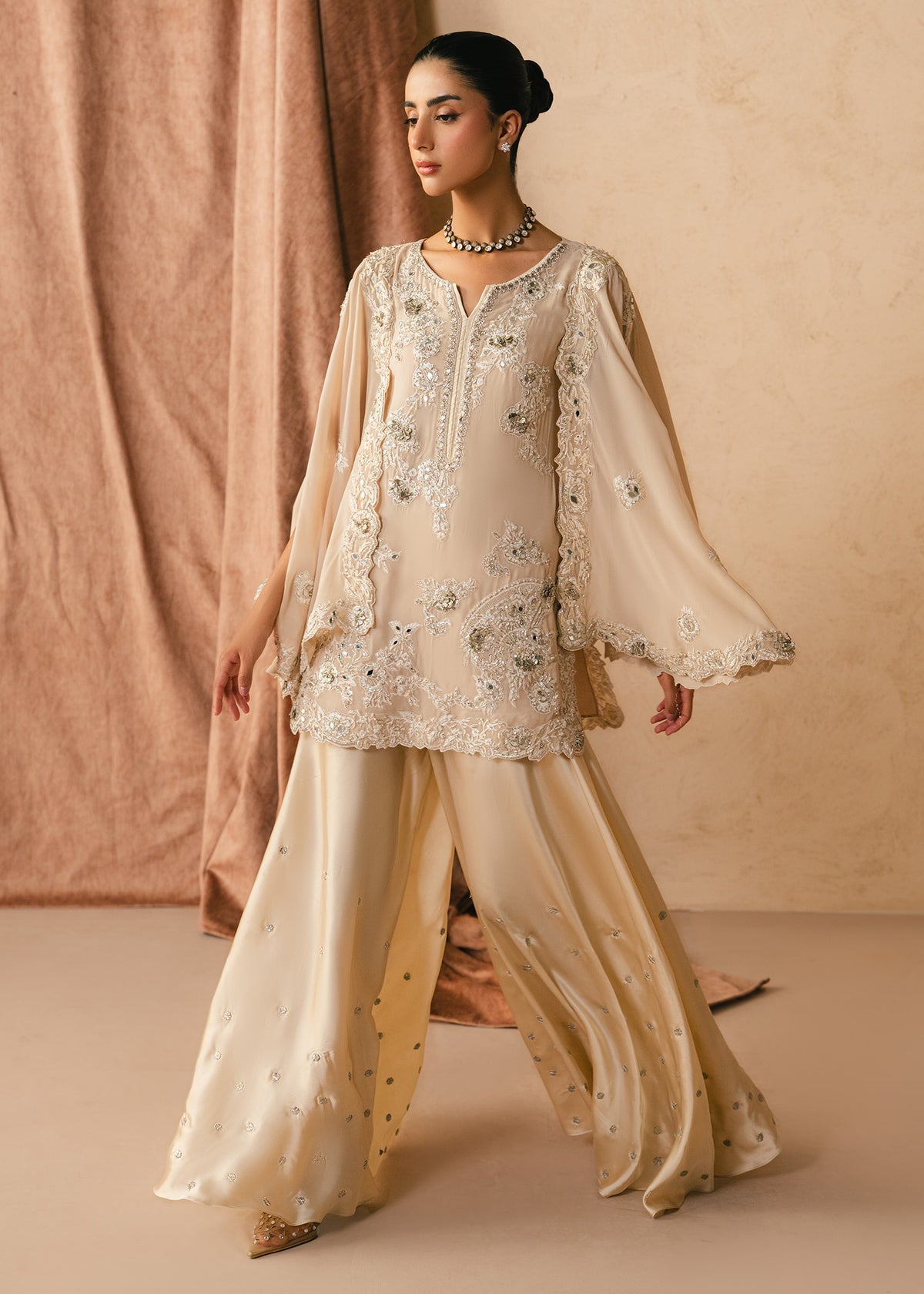 Mahgul | Alea Luxury Pret | Noirelle - by Libasekhas UK - Registered Vendor of : Mahgul - 100% Original Designer Dress