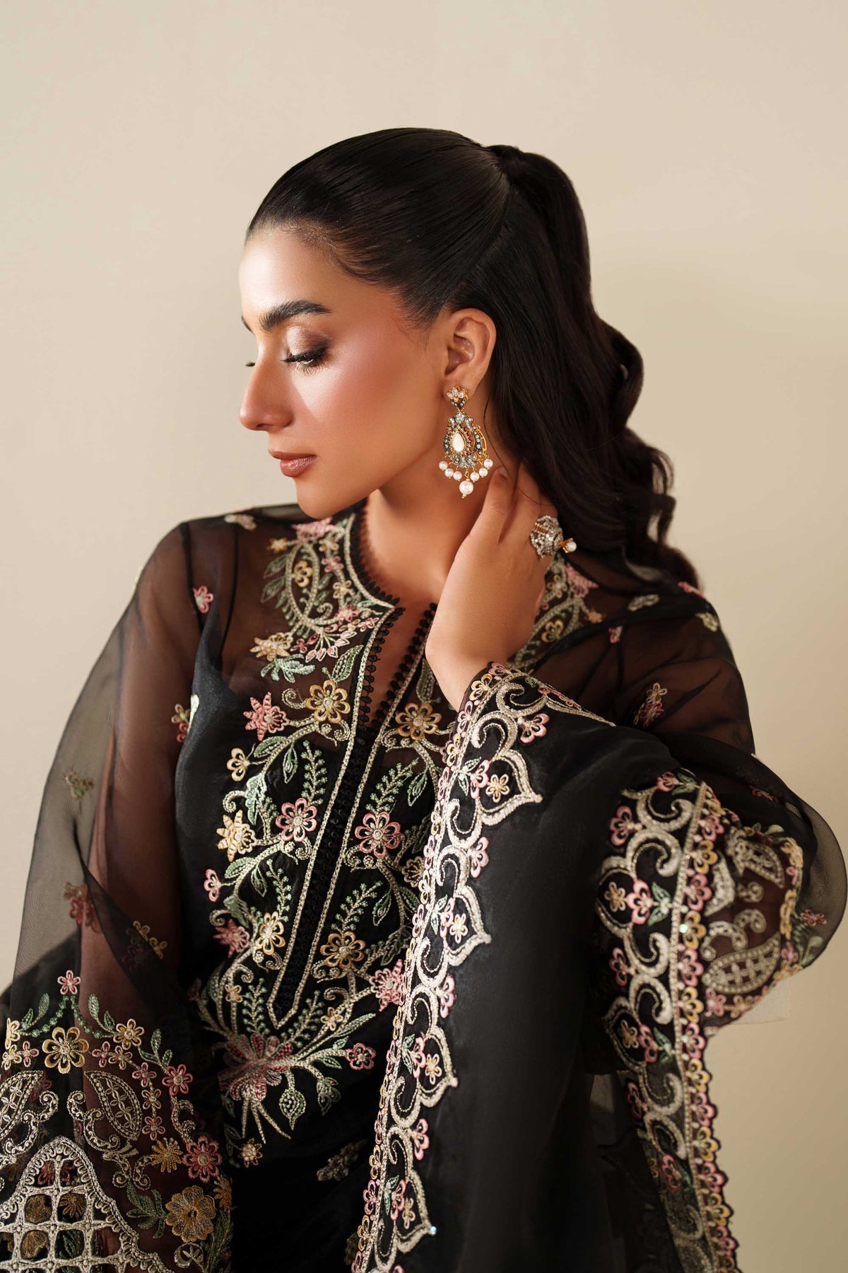 Akbar Aslam | Formal Pret | Noir - by Libasekhas UK - Registered Vendor of : Akbar Aslam - 100% Original Designer Dress