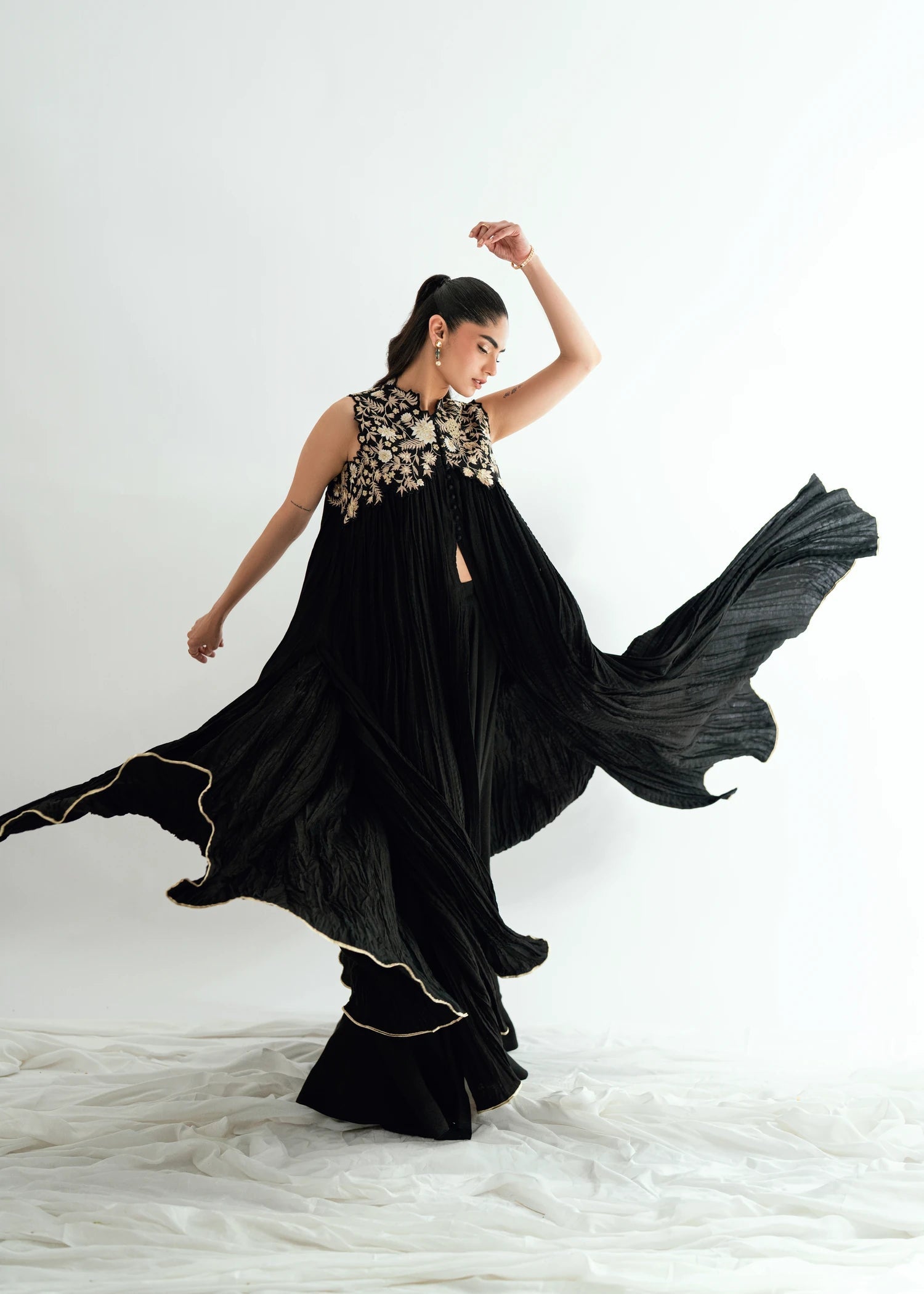Umsha | Jardin De Luxe |  Onxy Willow - by Libasekhas UK - Registered Vendor of : Umsha - 100% Original Designer Dress