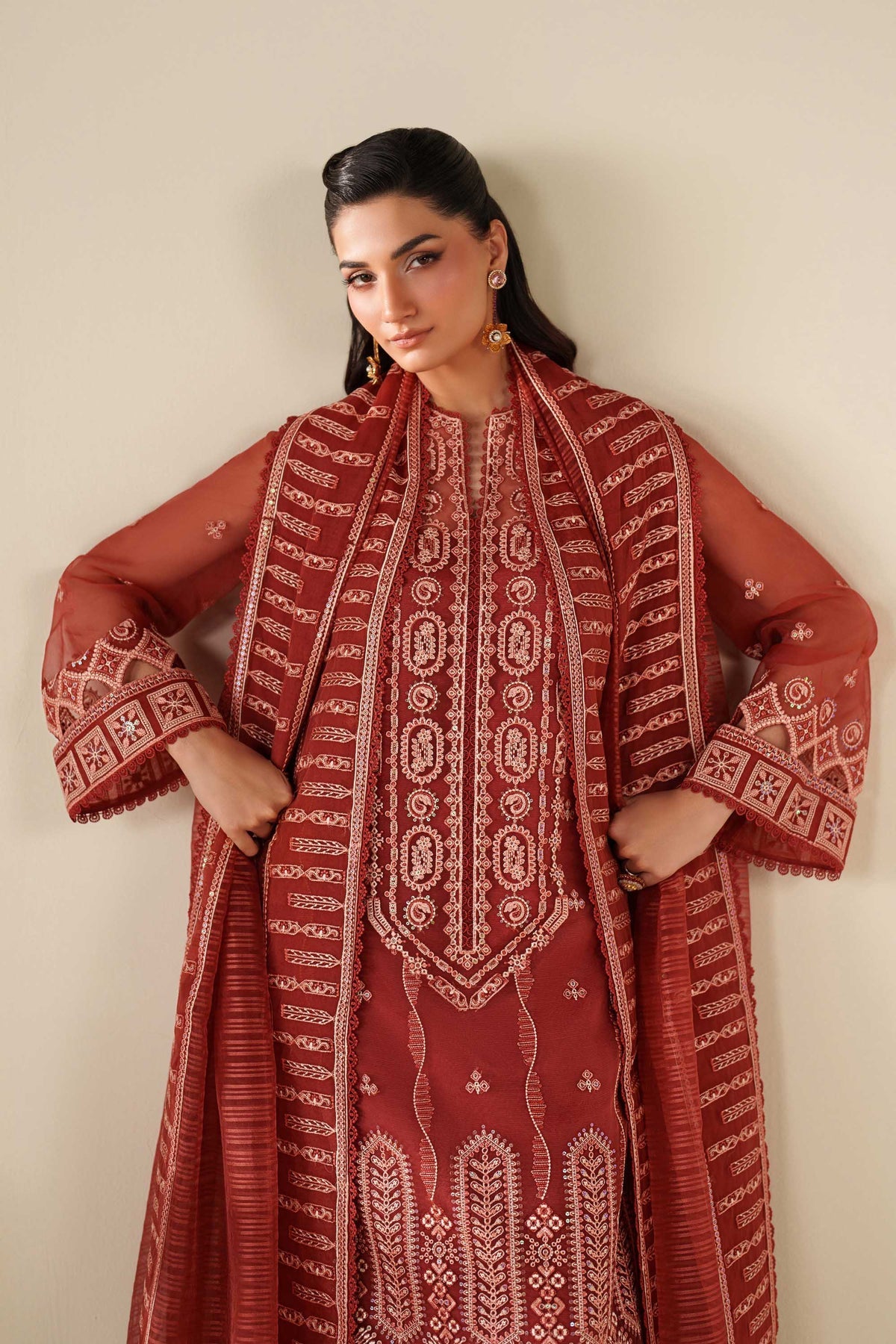 Akbar Aslam | Formal Pret | Elane - by Libasekhas UK - Registered Vendor of : Akbar Aslam - 100% Original Designer Dress