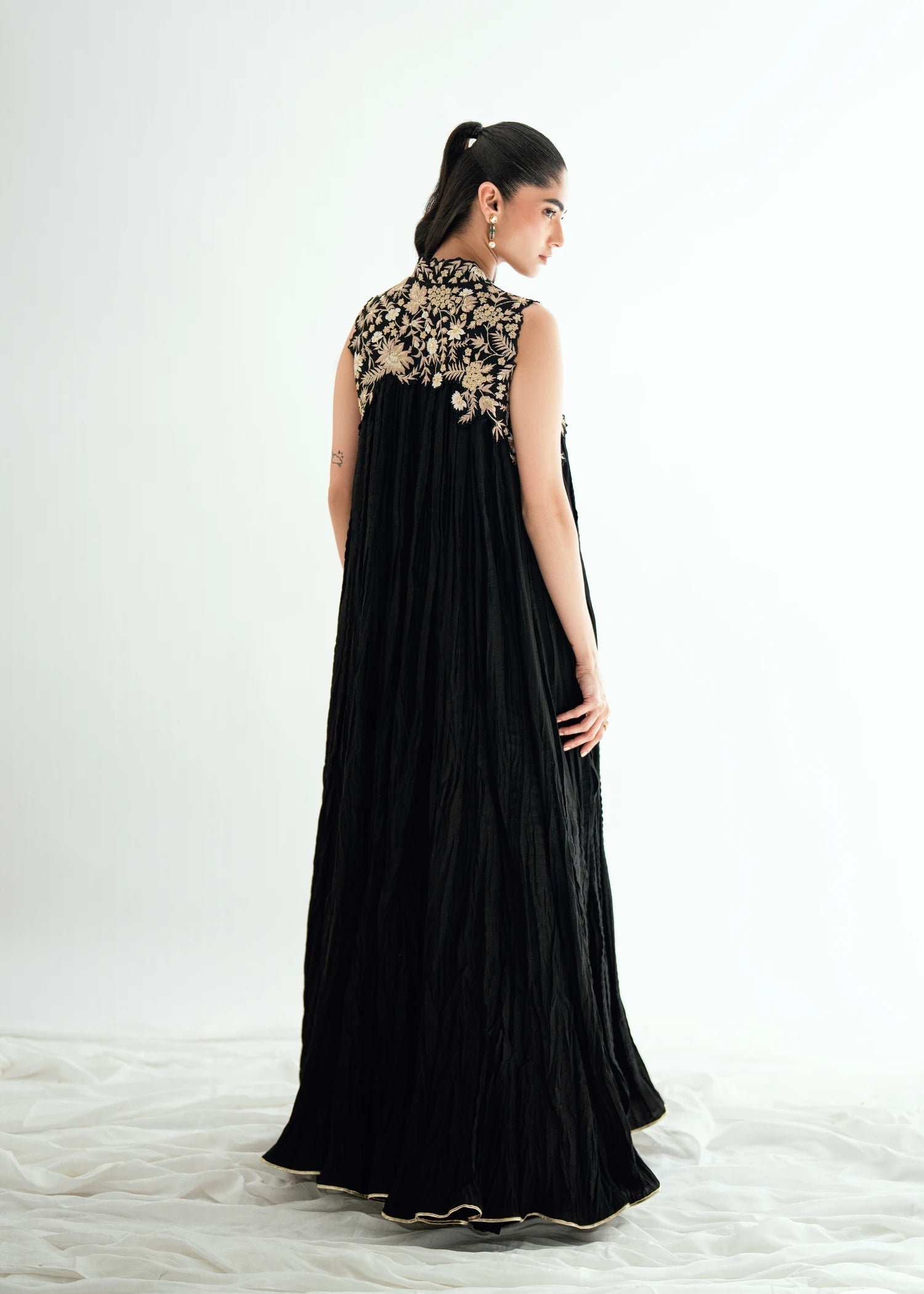 Umsha | Jardin De Luxe |  Onxy Willow - by Libasekhas UK - Registered Vendor of : Umsha - 100% Original Designer Dress