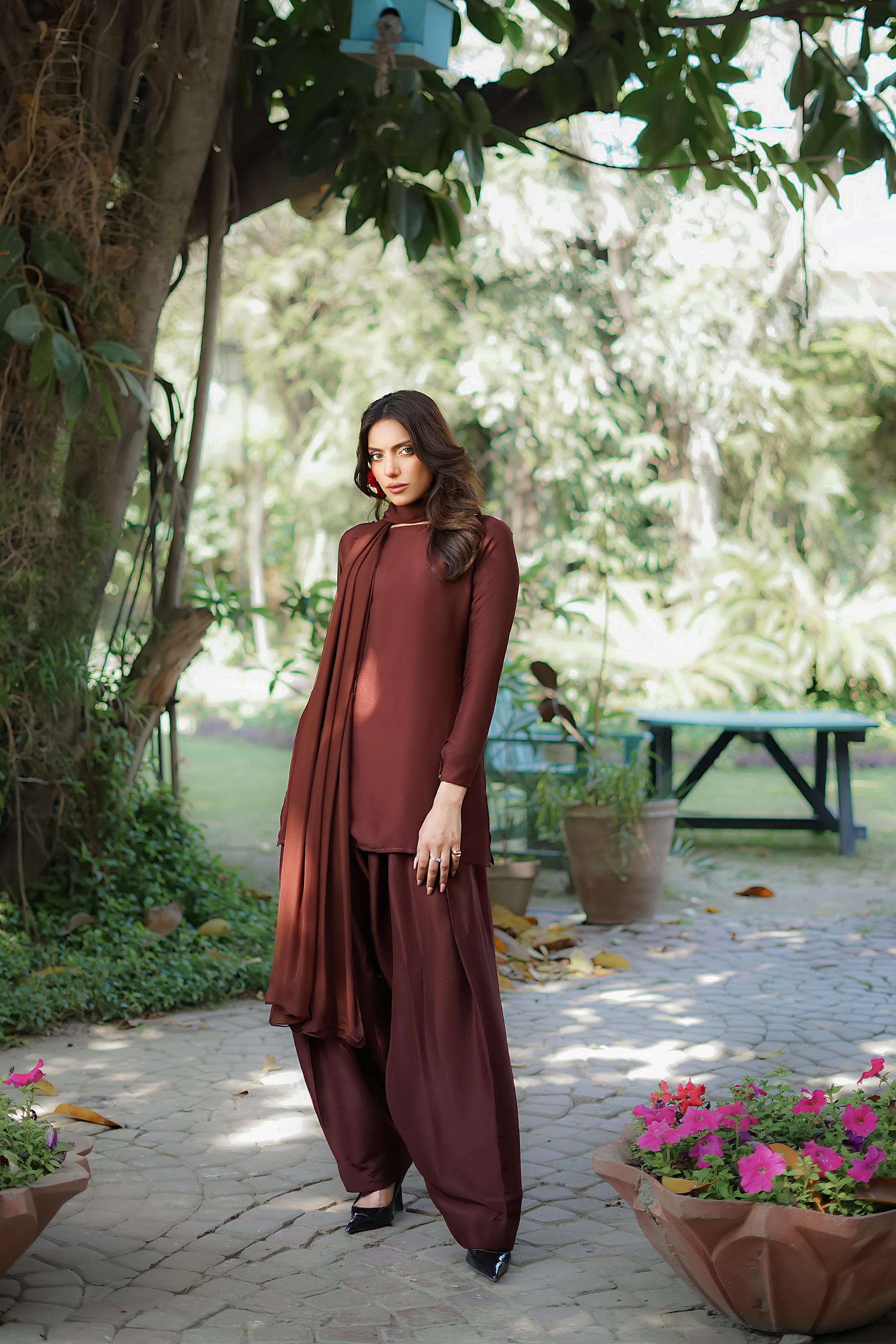 Erum Khan | Nue 25 | Espresso Gloe - by - Libasekhas UK - Registered Vendor of : Erum Khan - 100% Original Designer Dresss