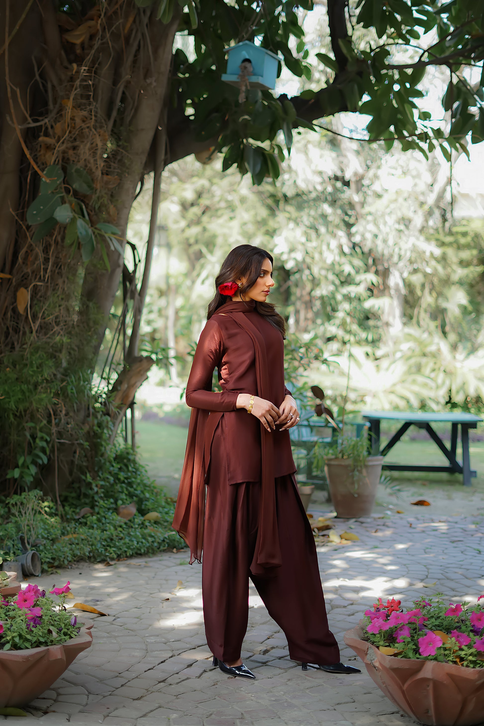 Erum Khan | Nue 25 | Espresso Gloe - by - Libasekhas UK - Registered Vendor of : Erum Khan - 100% Original Designer Dresss