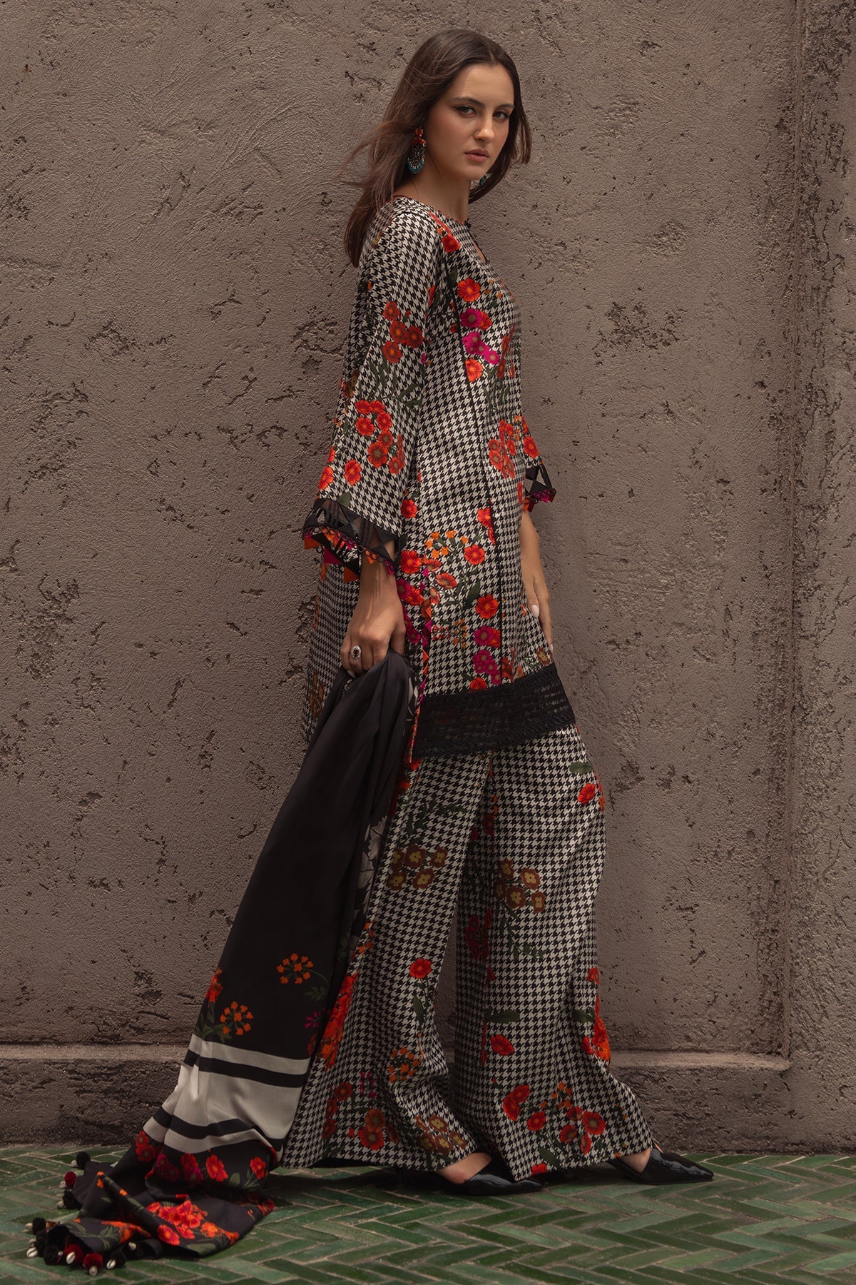 Charizma | C Prints Winter 25 | 3-PC Unstitched Printed Linen Collection CPW5-04 - by Libasekhas UK - Registered Vendor of : Charizma - 100% Original Designer Dress