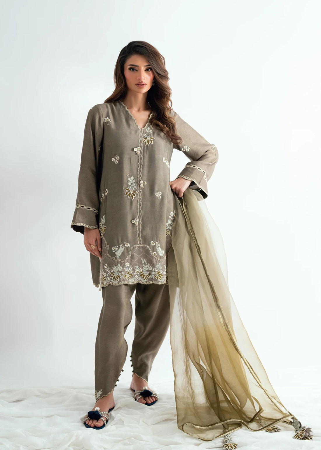 Umsha | Jardin De Luxe |Royal Ash - by Libasekhas UK - Registered Vendor of : Umsha - 100% Original Designer Dress