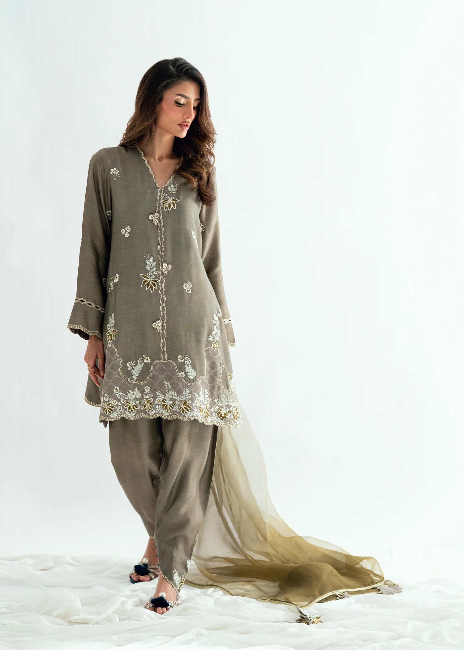 Umsha | Jardin De Luxe |Royal Ash - by Libasekhas UK - Registered Vendor of : Umsha - 100% Original Designer Dress