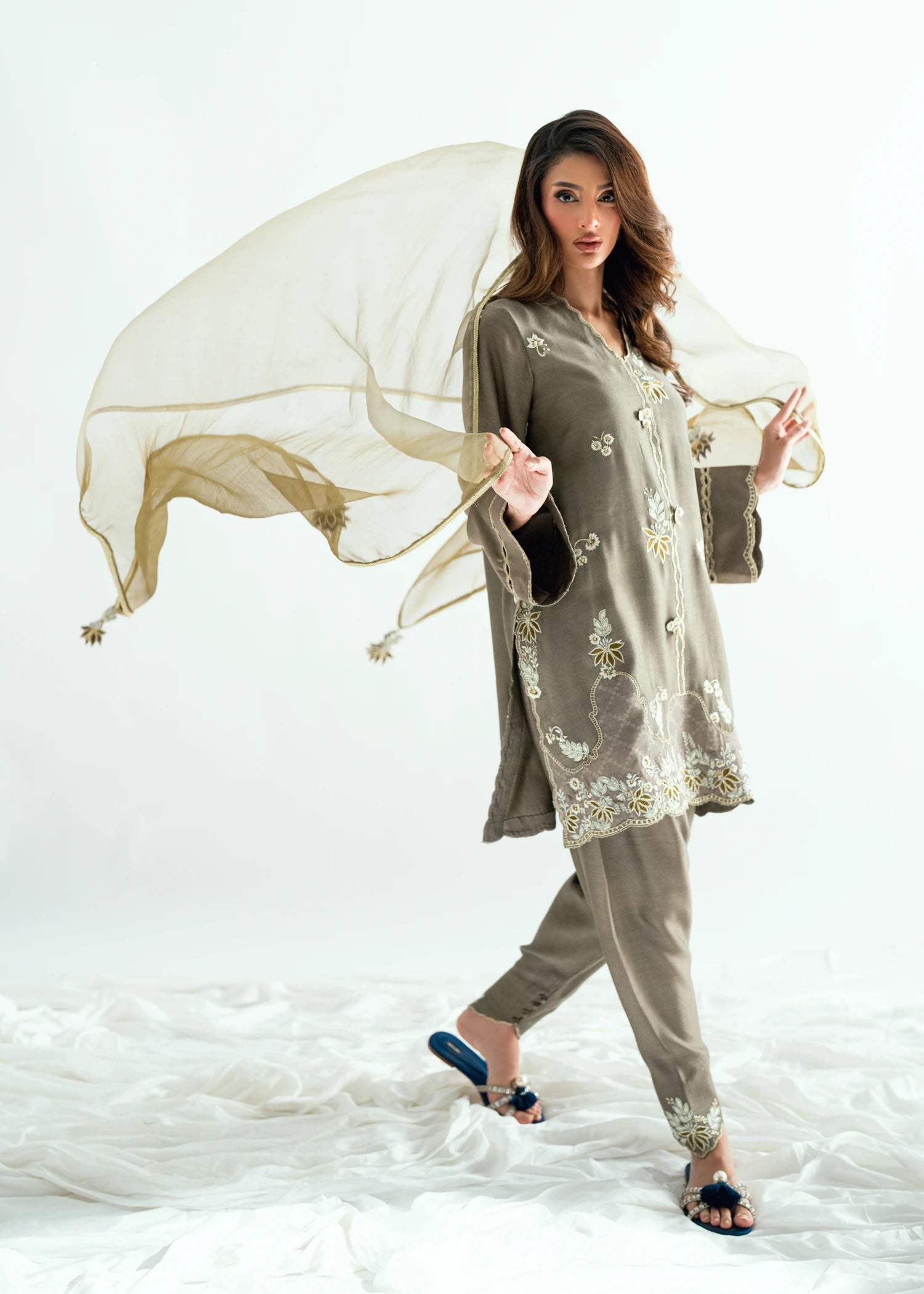 Umsha | Jardin De Luxe |Royal Ash - by Libasekhas UK - Registered Vendor of : Umsha - 100% Original Designer Dress