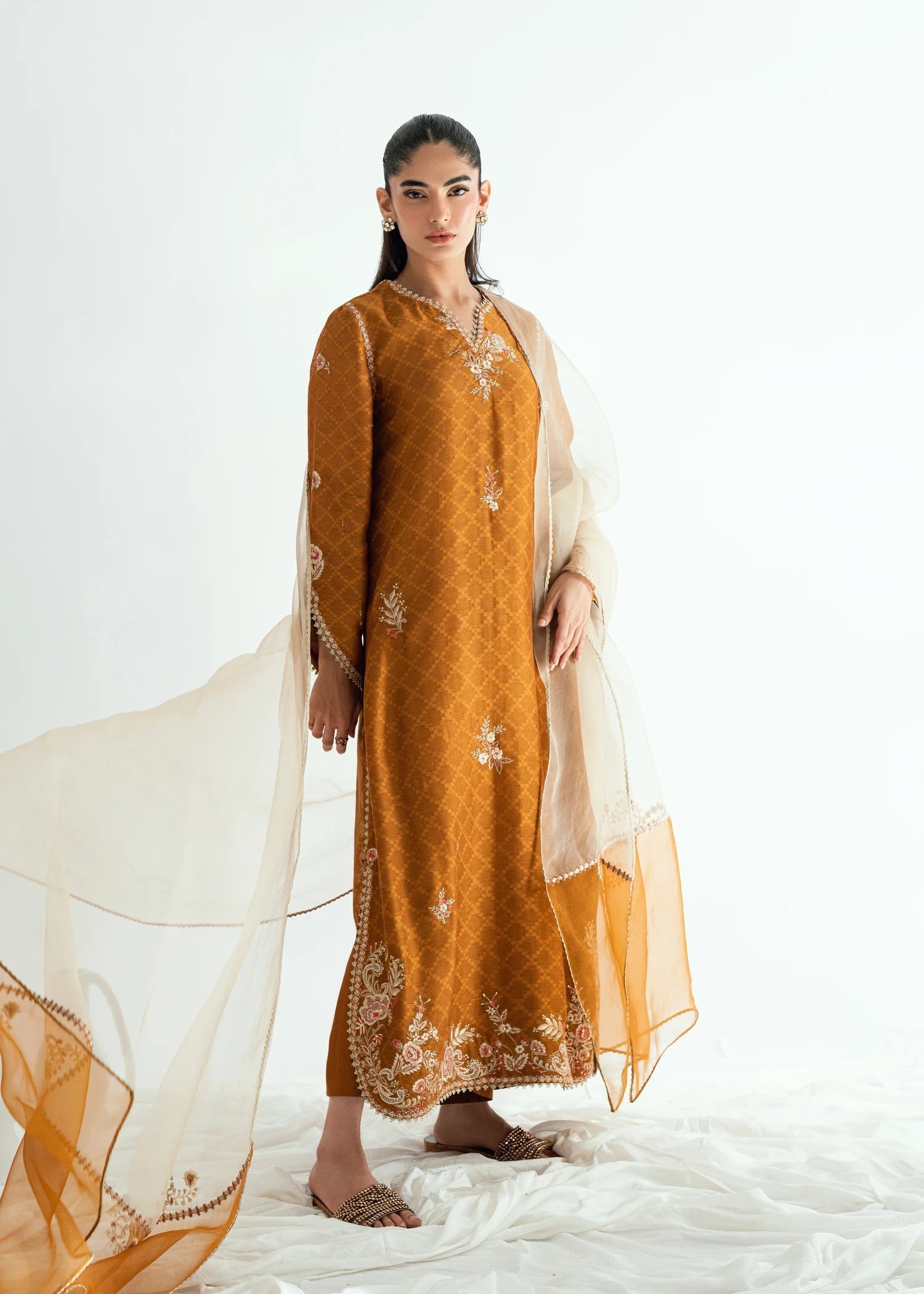 Umsha | Jardin De Luxe | Honey Mist - by Libasekhas UK - Registered Vendor of : Umsha - 100% Original Designer Dress