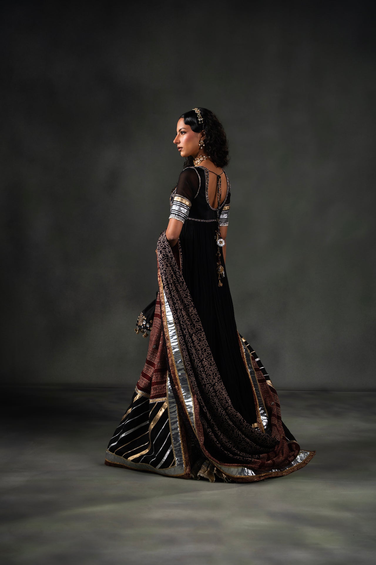 Nilofer Shahid | Mihrimah Formals | Leyla - by Libasekhas UK - Registered Vendor of : Nilofer Shahid - 100% Original Designer Dress