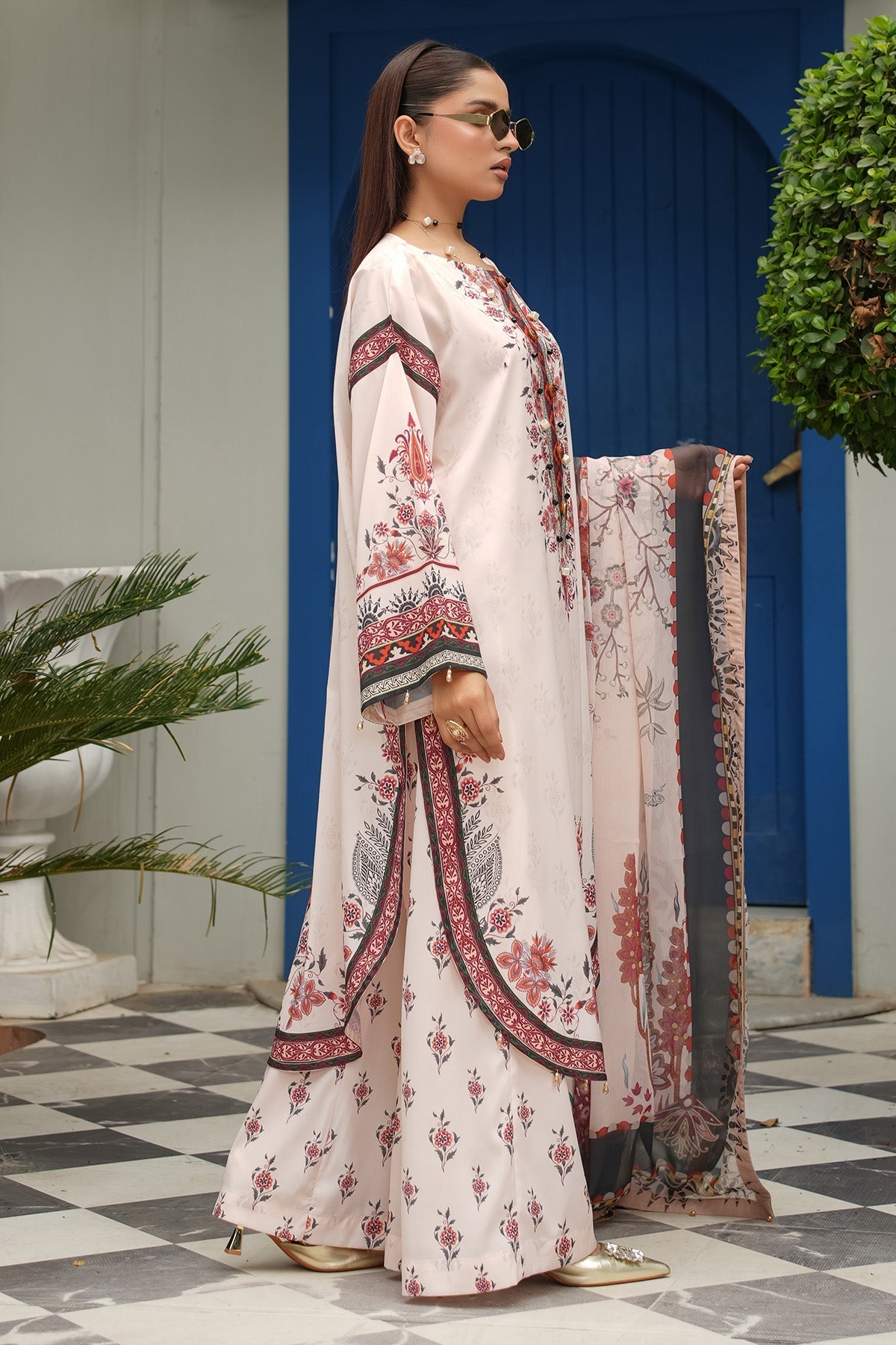 Maryams | Lawn Edit 26 | Iris - by Libasekhas UK - Registered Vendor of : Maryams - 100% Original Designer Dress