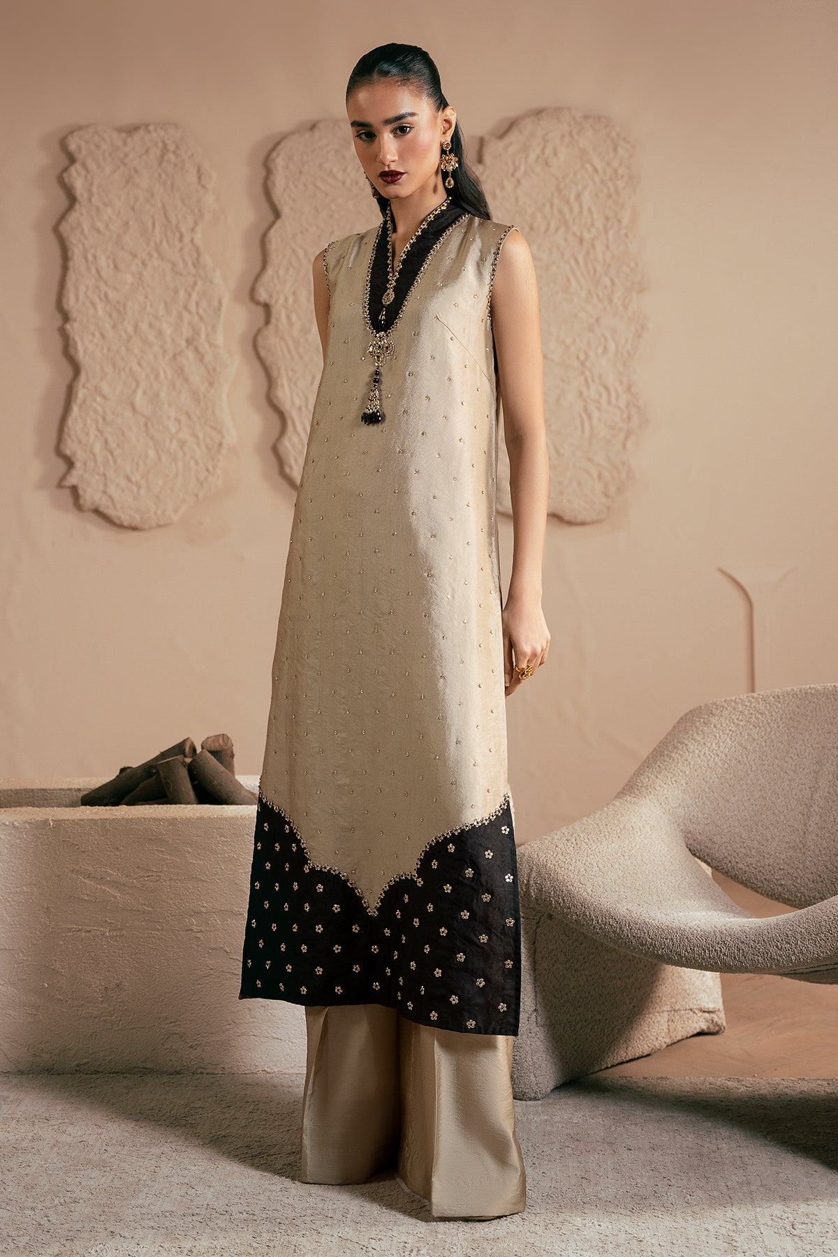 Mina Kashif | Emilie Formals | Zelina - by Libasekhas UK - Registered Vendor of : Mina Kashif - 100% Original Designer Dress