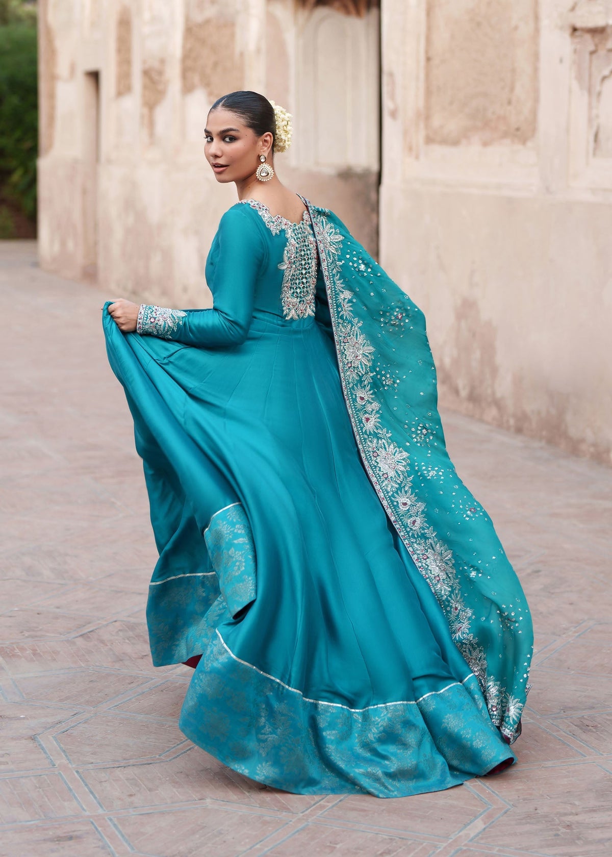 Sadaf Fawad Khan | Zeenat Formals 26 | Zarafshan - by Libasekhas UK - Registered Vendor of : Sadaf Fawad Khan - 100% Original Designer Dress