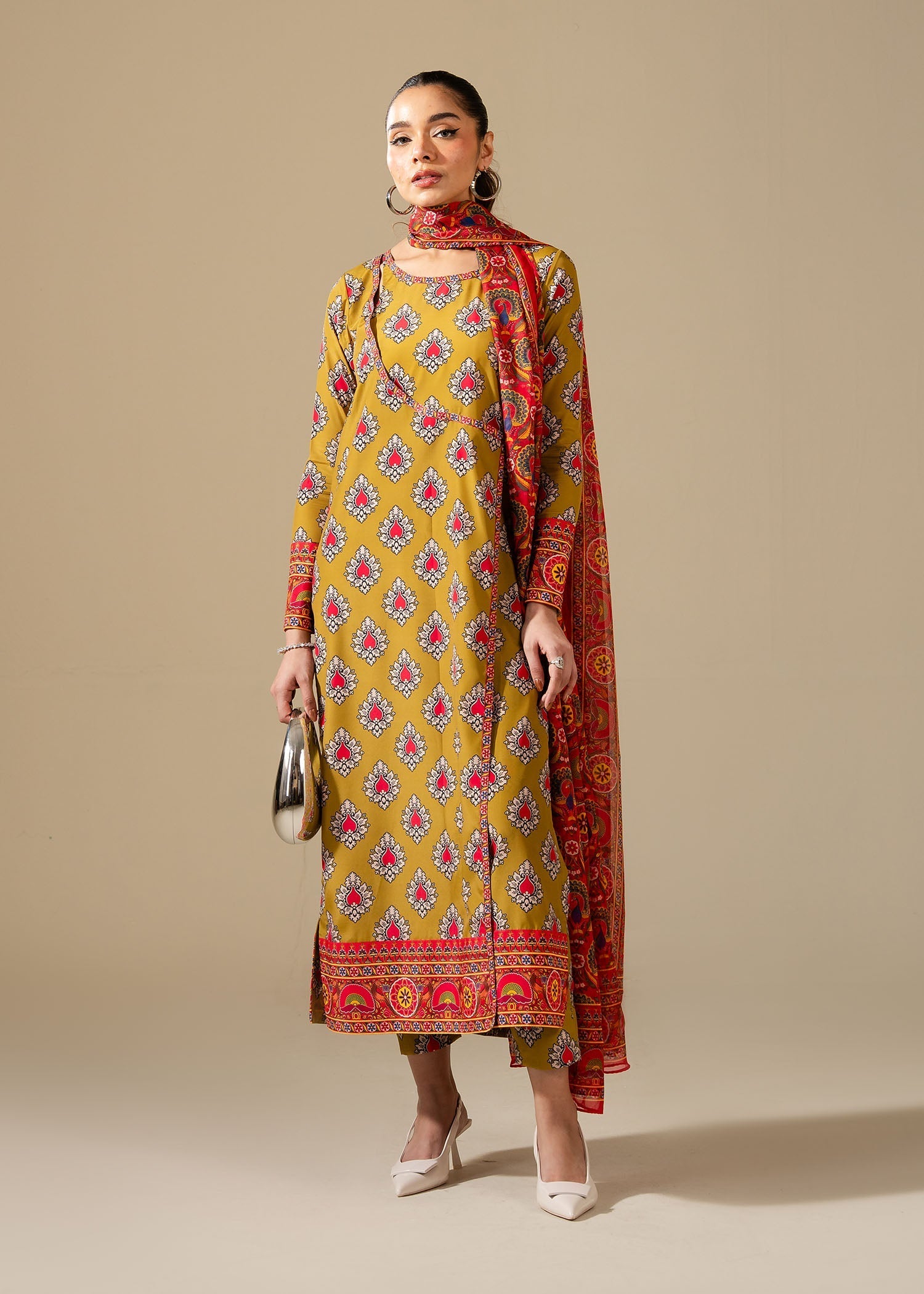 Maria Osama Khan | Retro Vol 3 | Bohra - by - Libasekhas UK - Registered Vendor of : Maria Osama Khan - 100% Original Designer Dresss