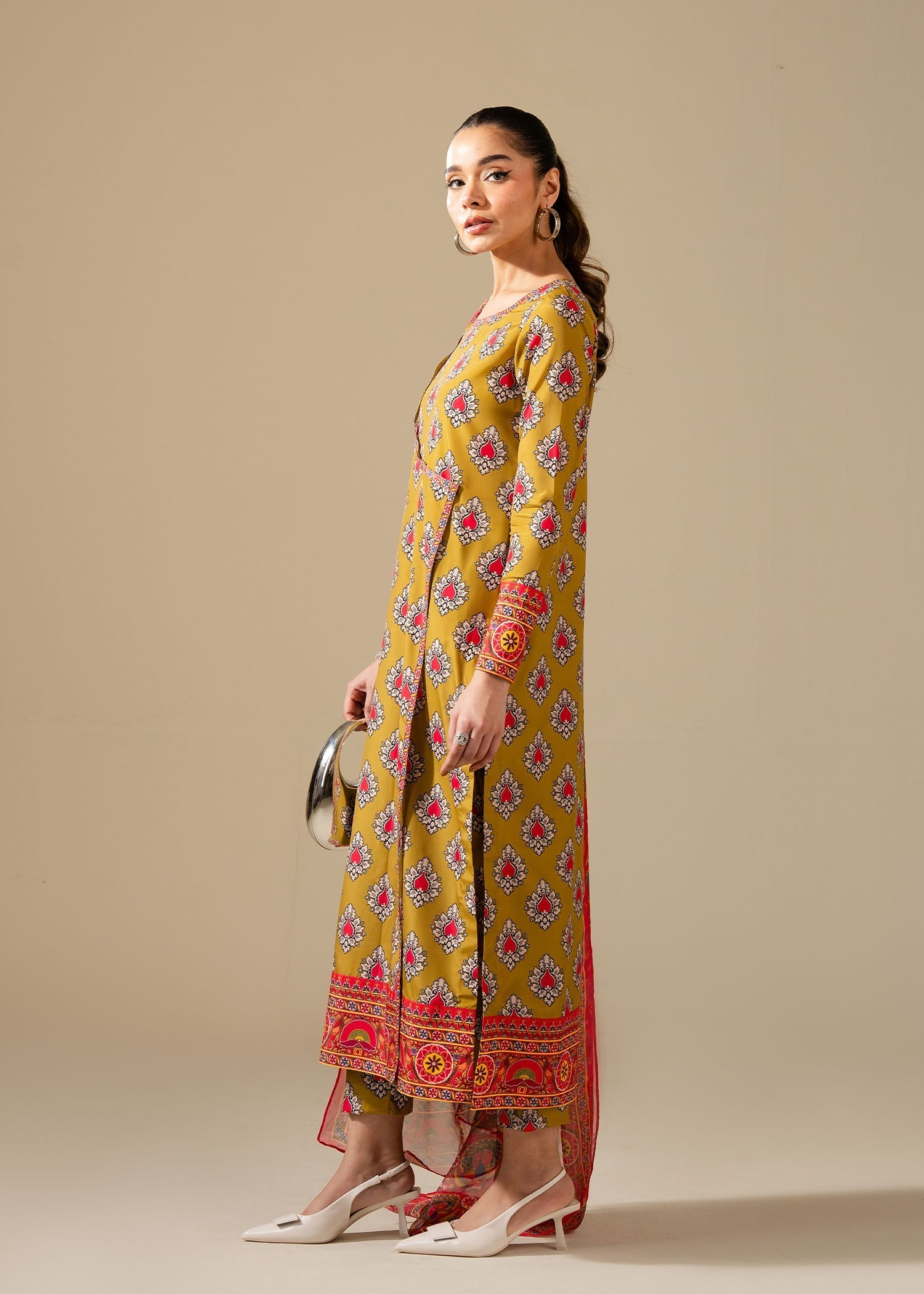 Maria Osama Khan | Retro Vol 3 | Bohra - by - Libasekhas UK - Registered Vendor of : Maria Osama Khan - 100% Original Designer Dresss