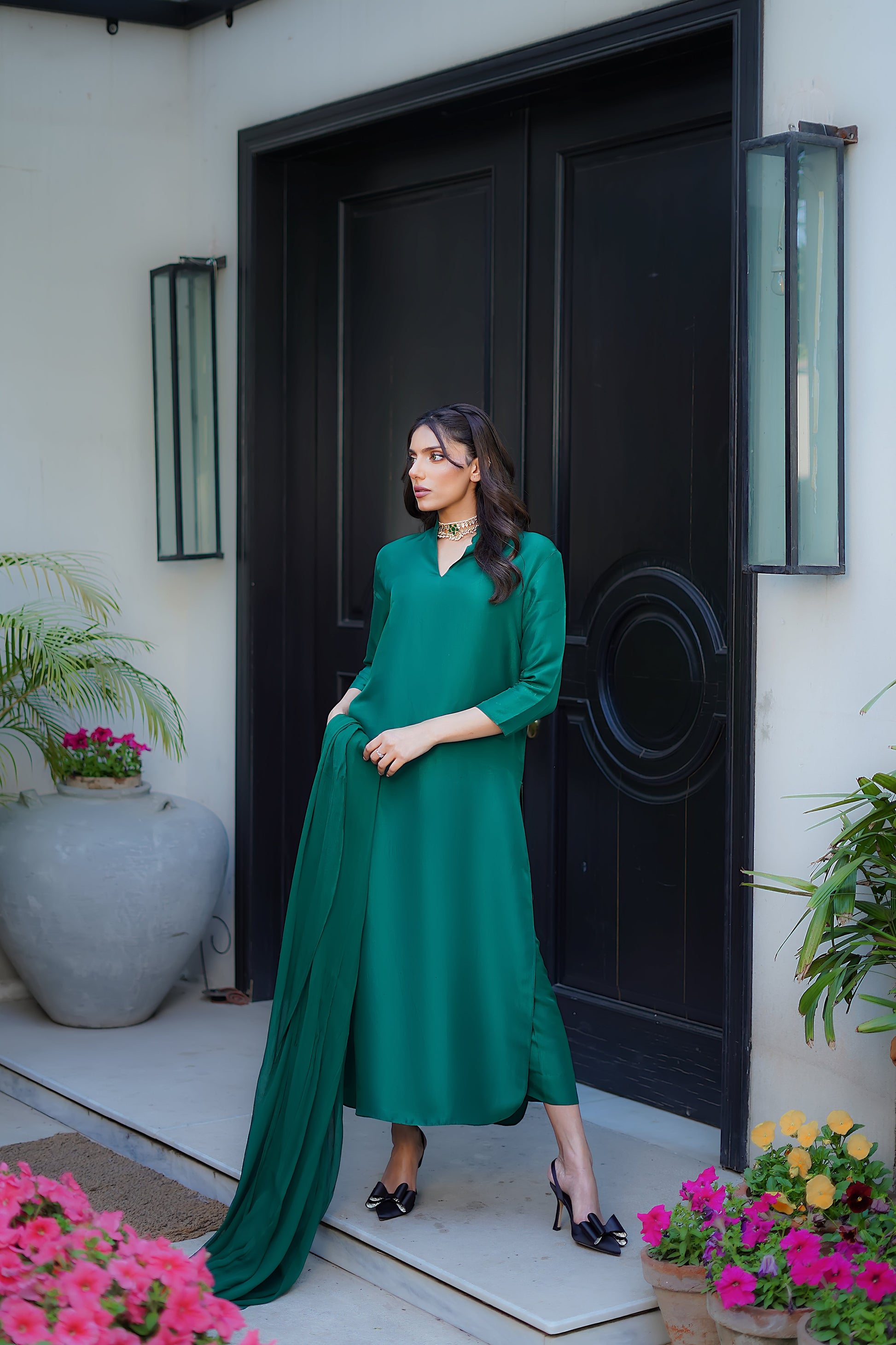 Erum Khan | Nue 25 | Ocean Jewel - by - Libasekhas UK - Registered Vendor of : Erum Khan - 100% Original Designer Dresss