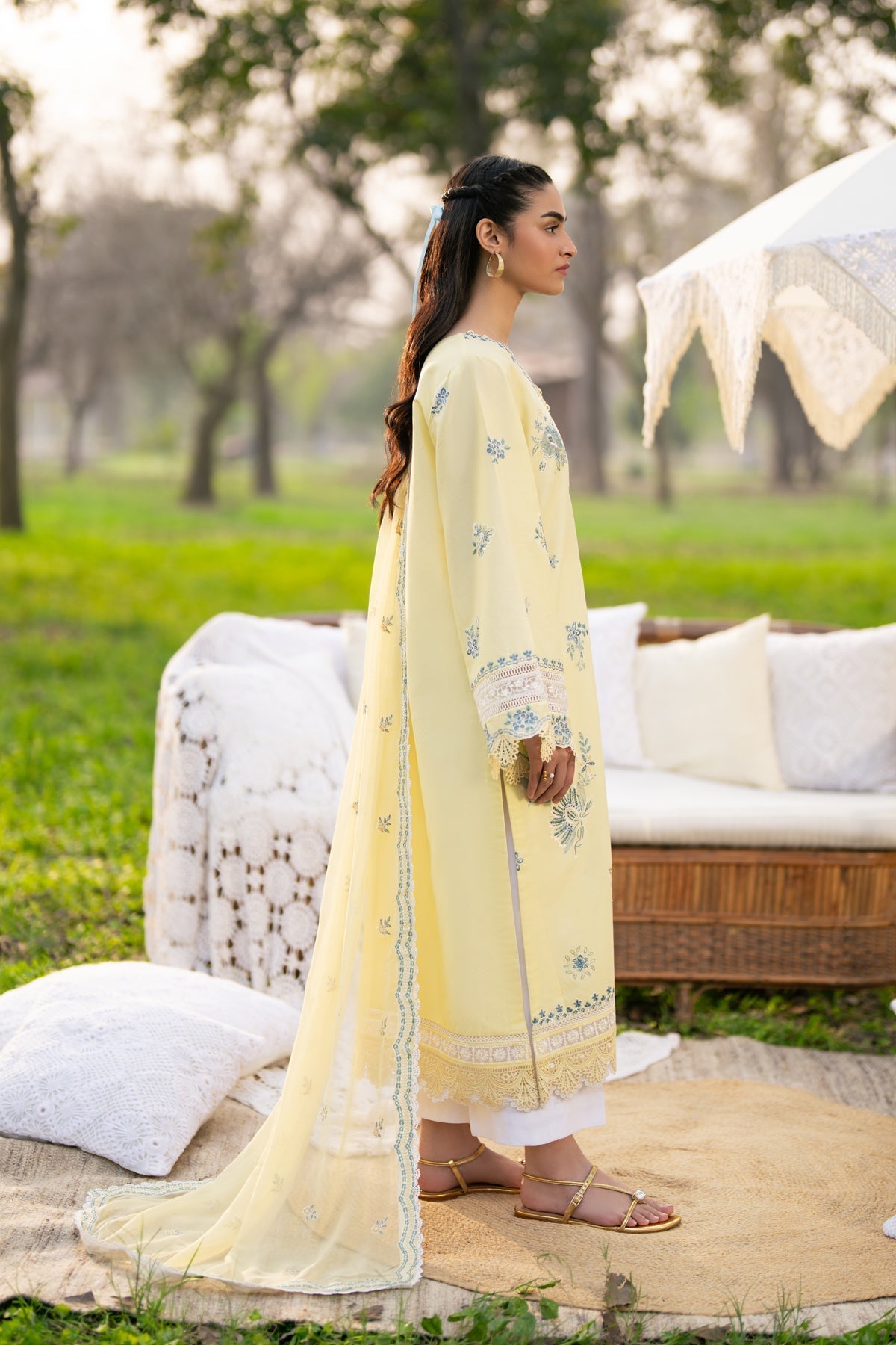 Xenia Formals | Sun Seeking | ARVYN - by Libasekhas UK - Registered Vendor of : Xenia Formals - 100% Original Designer Dress